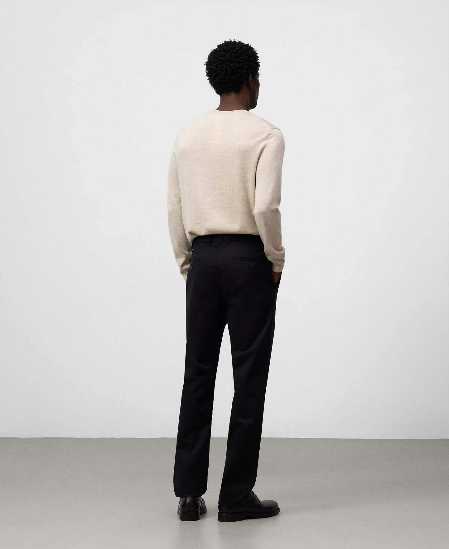 Regular fit chino trousers man image number 2