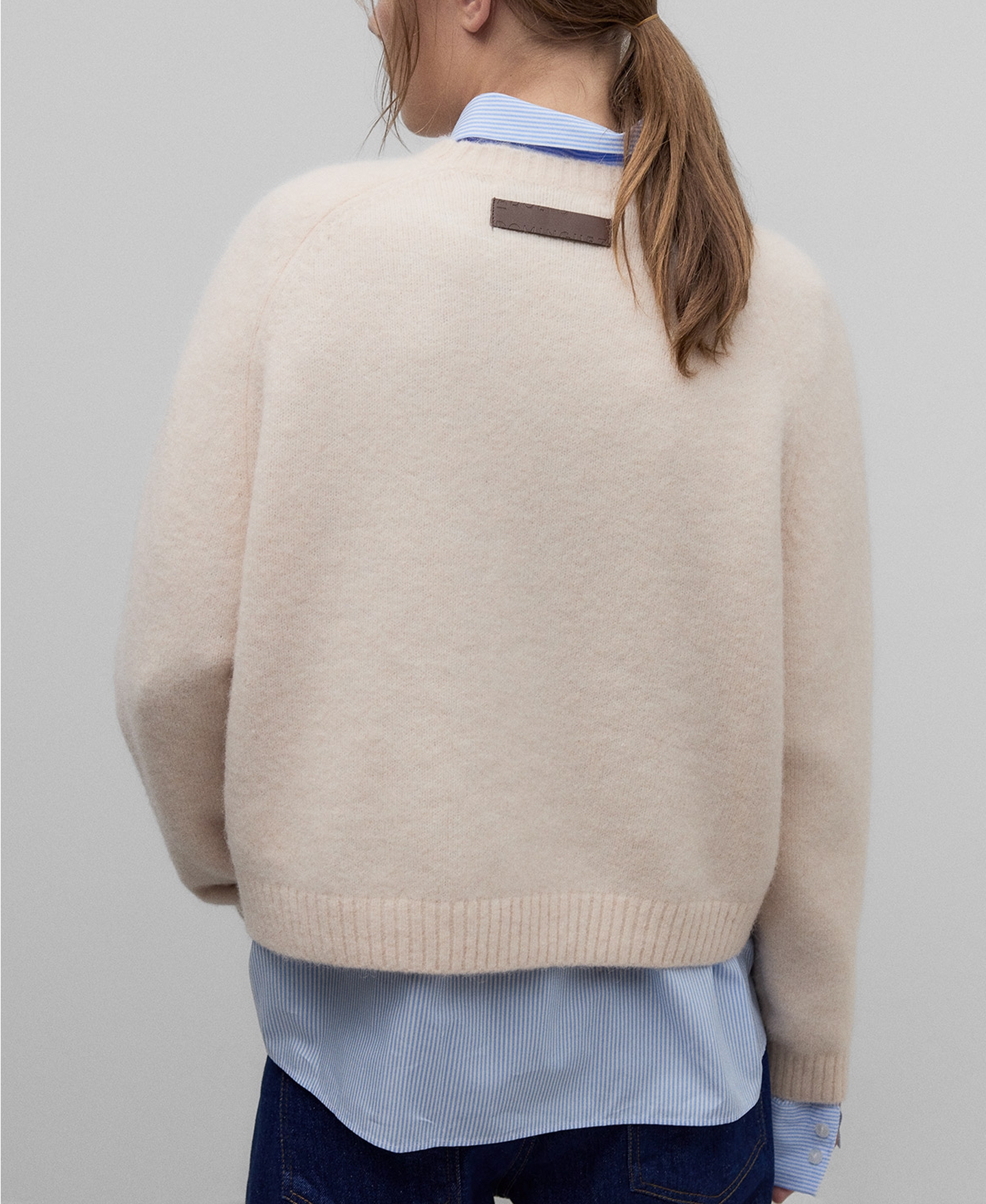 Jersey corto punto con alpaca mujer image number 2