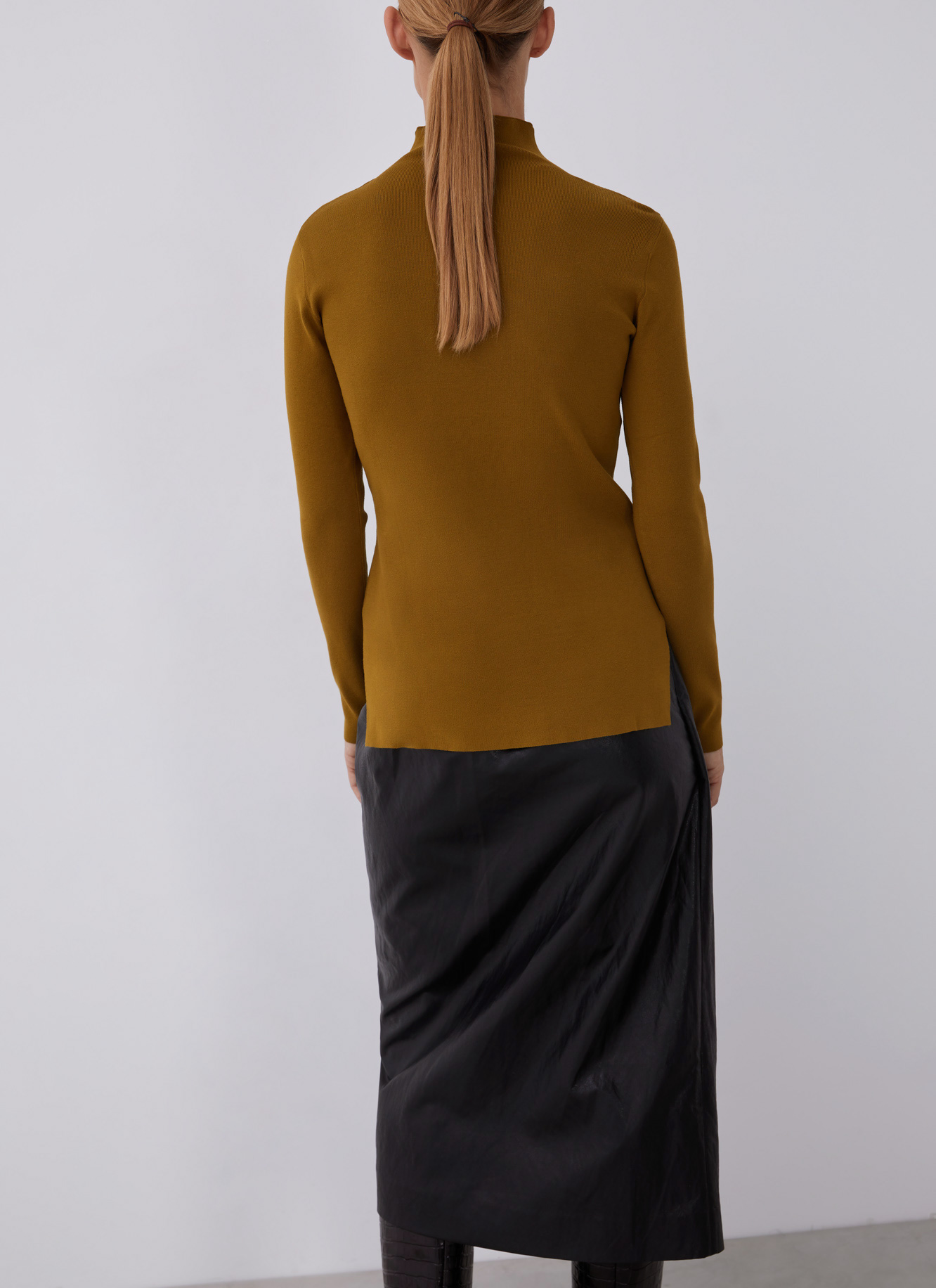 Jersey cuello Perkins en punto goma image number 1