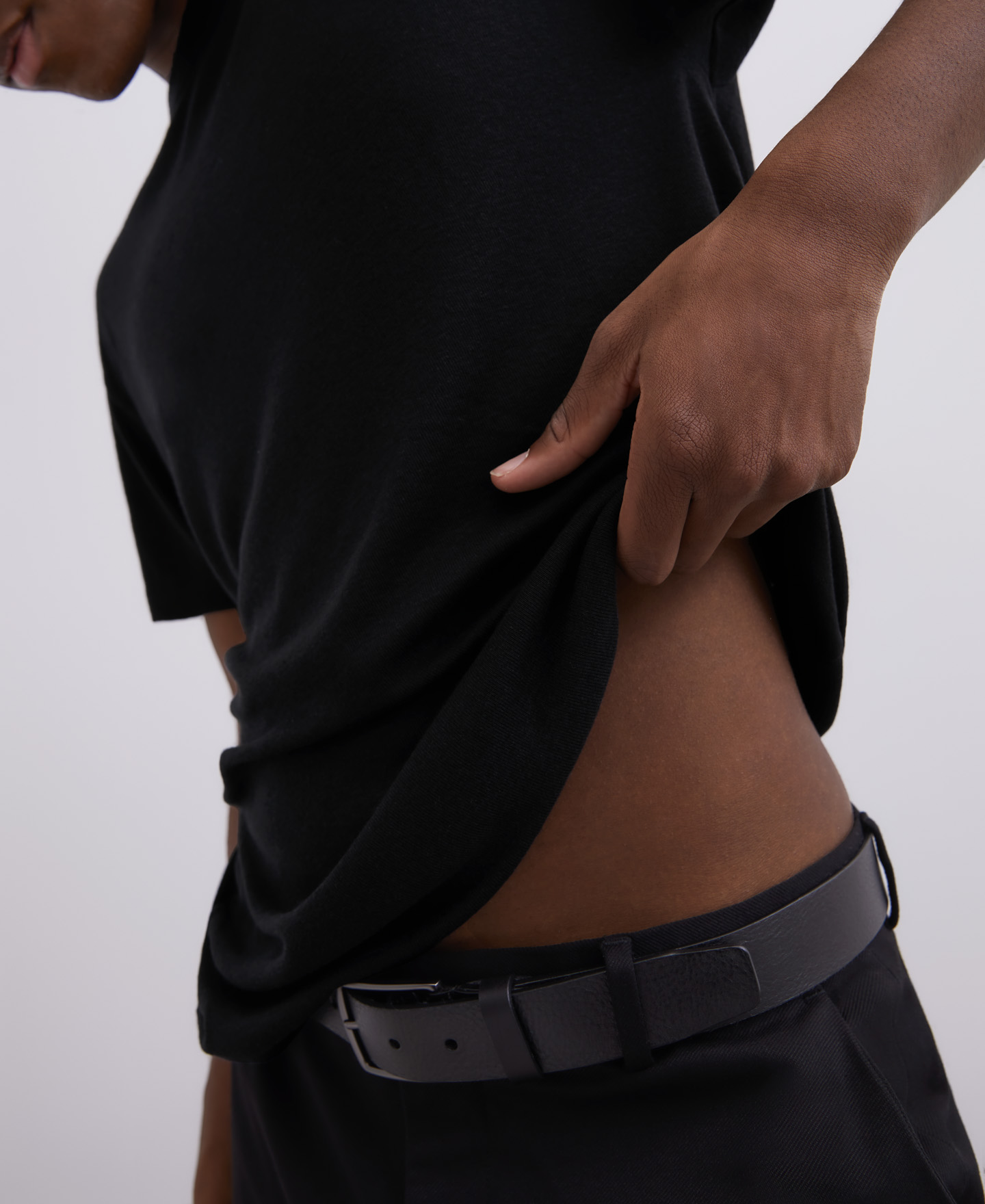 Round neck lyocell t-shirt image number 2