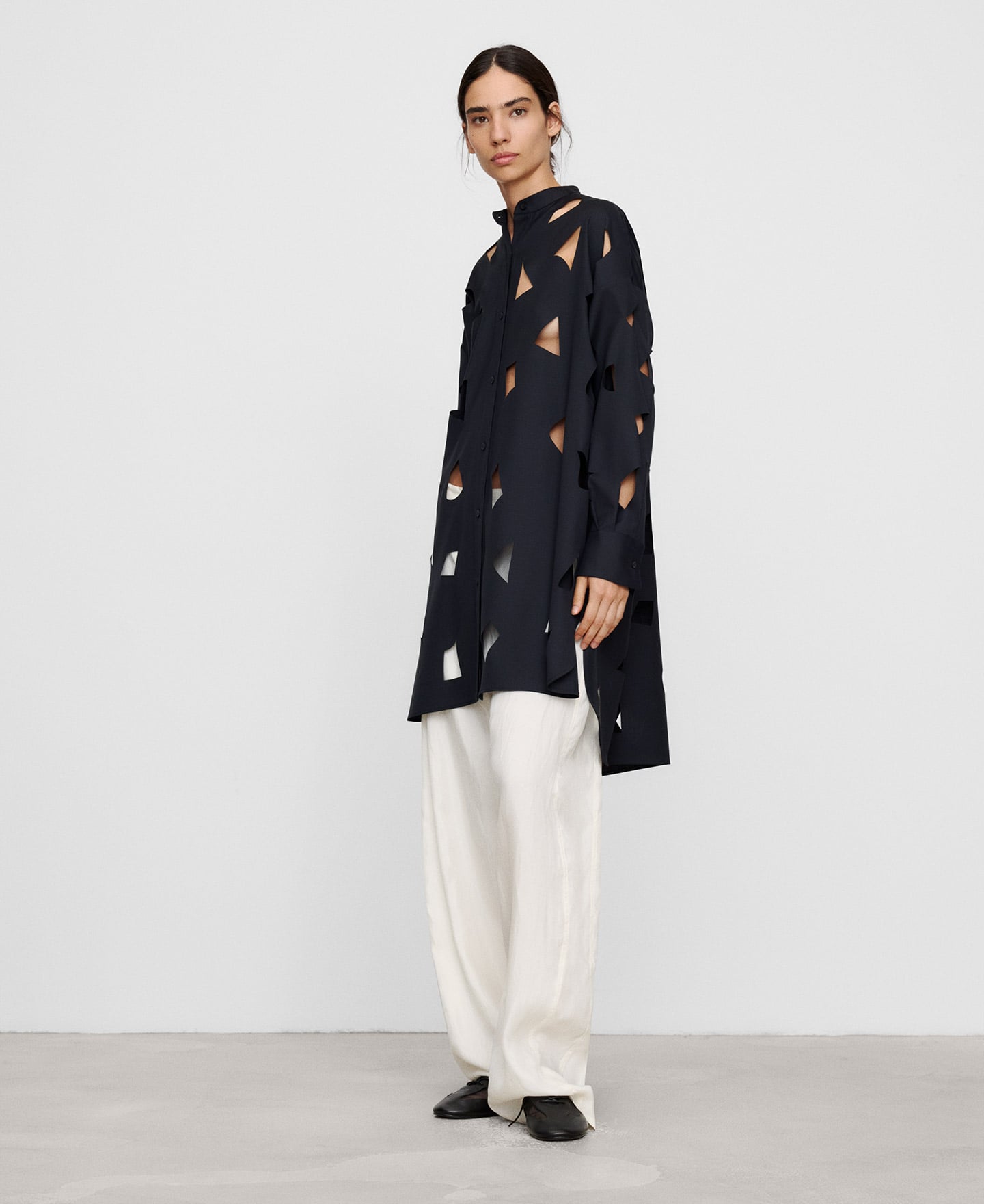 Camisa oversize troquelada image number 1