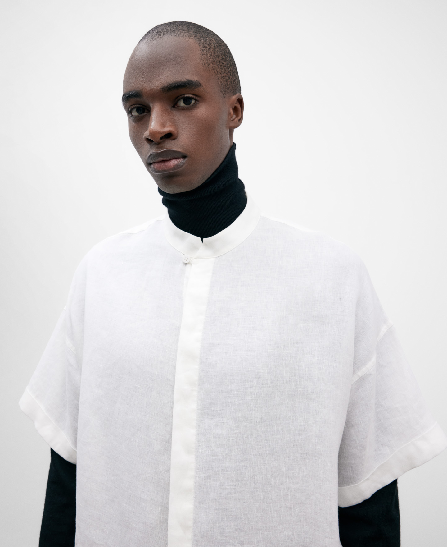 European linen short sleeve shirt image number 3