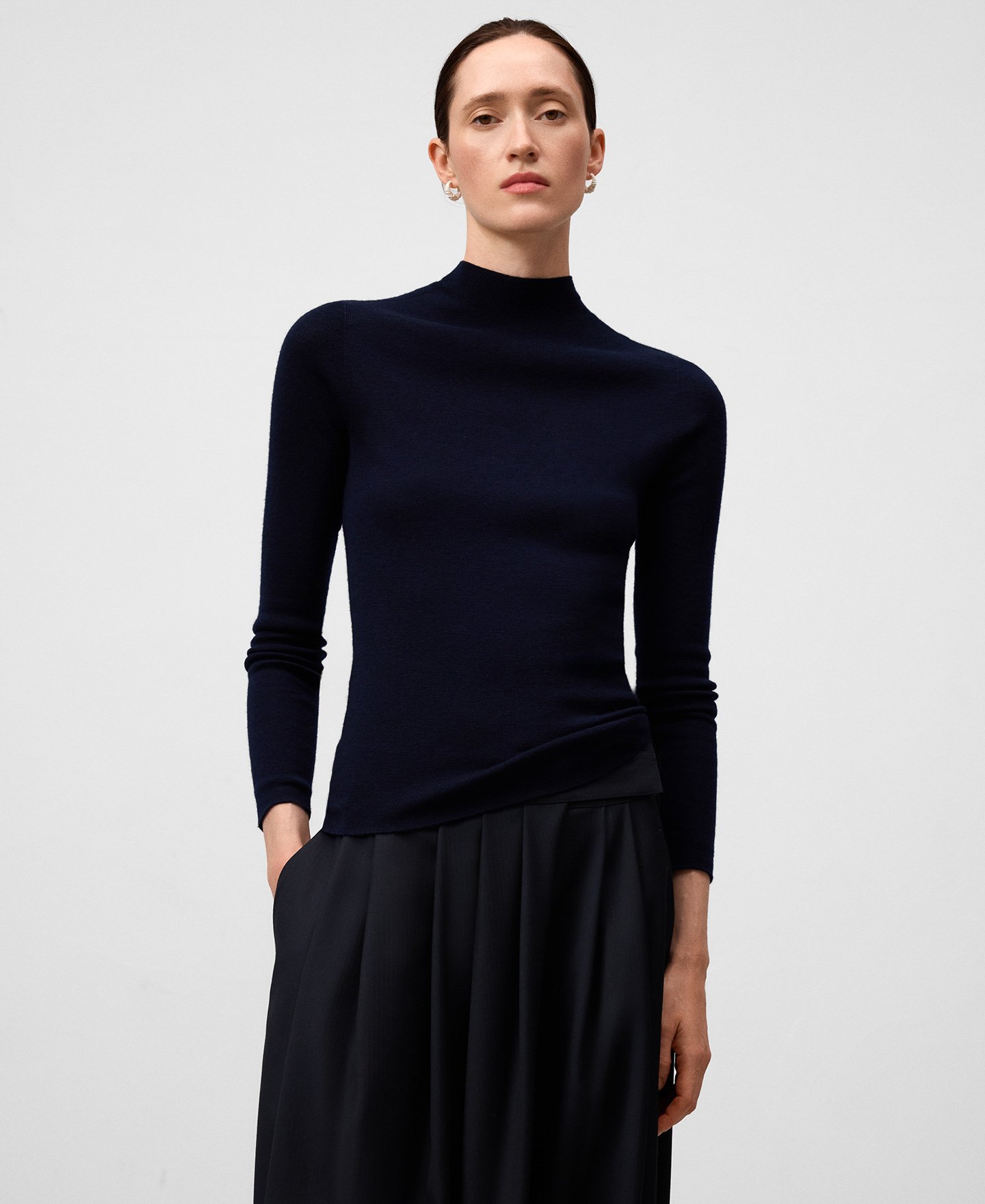 Jersey entallado cuello perkins mujer image number 0