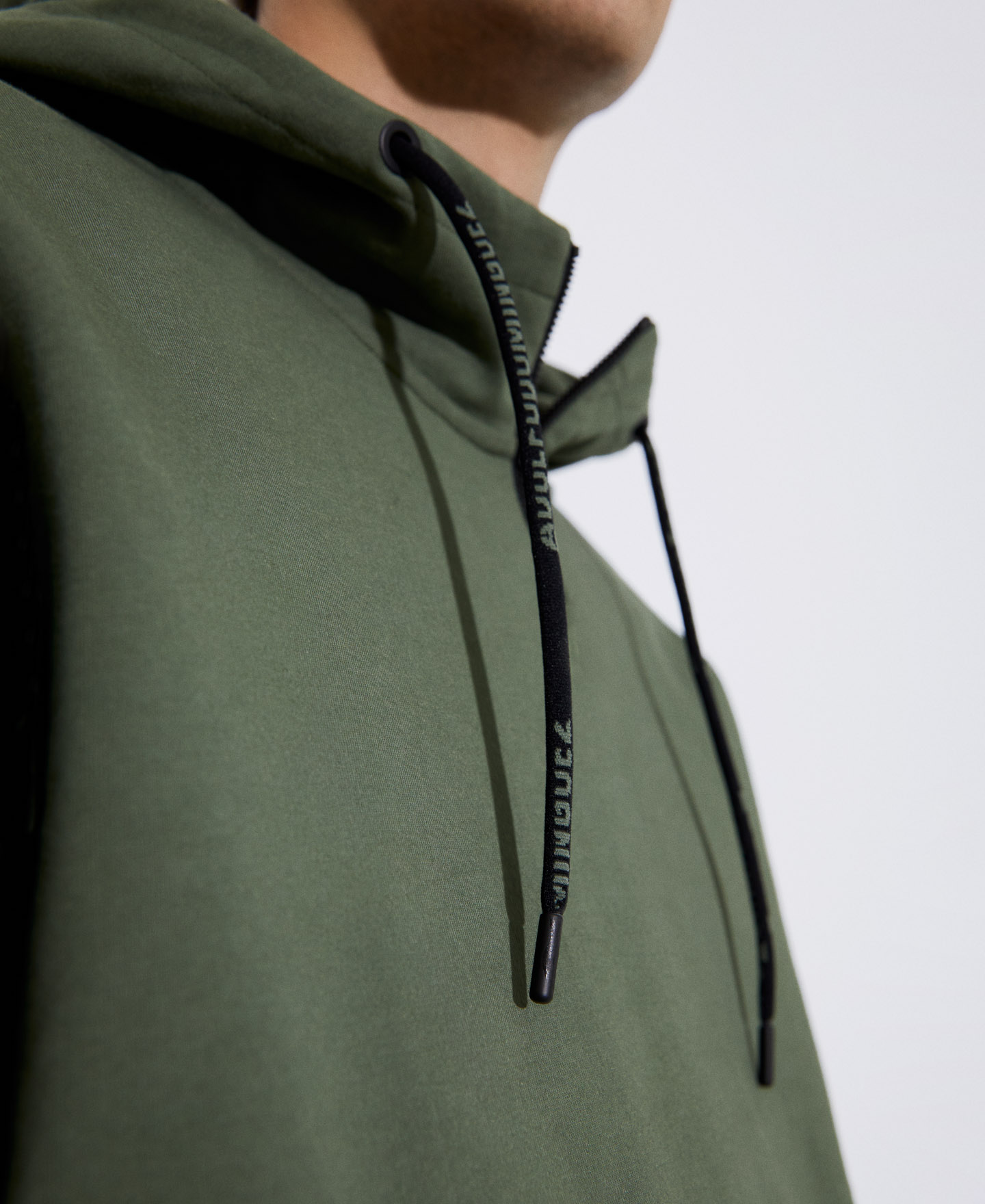 Cotton sweatshirt detachable sleeves image number 3