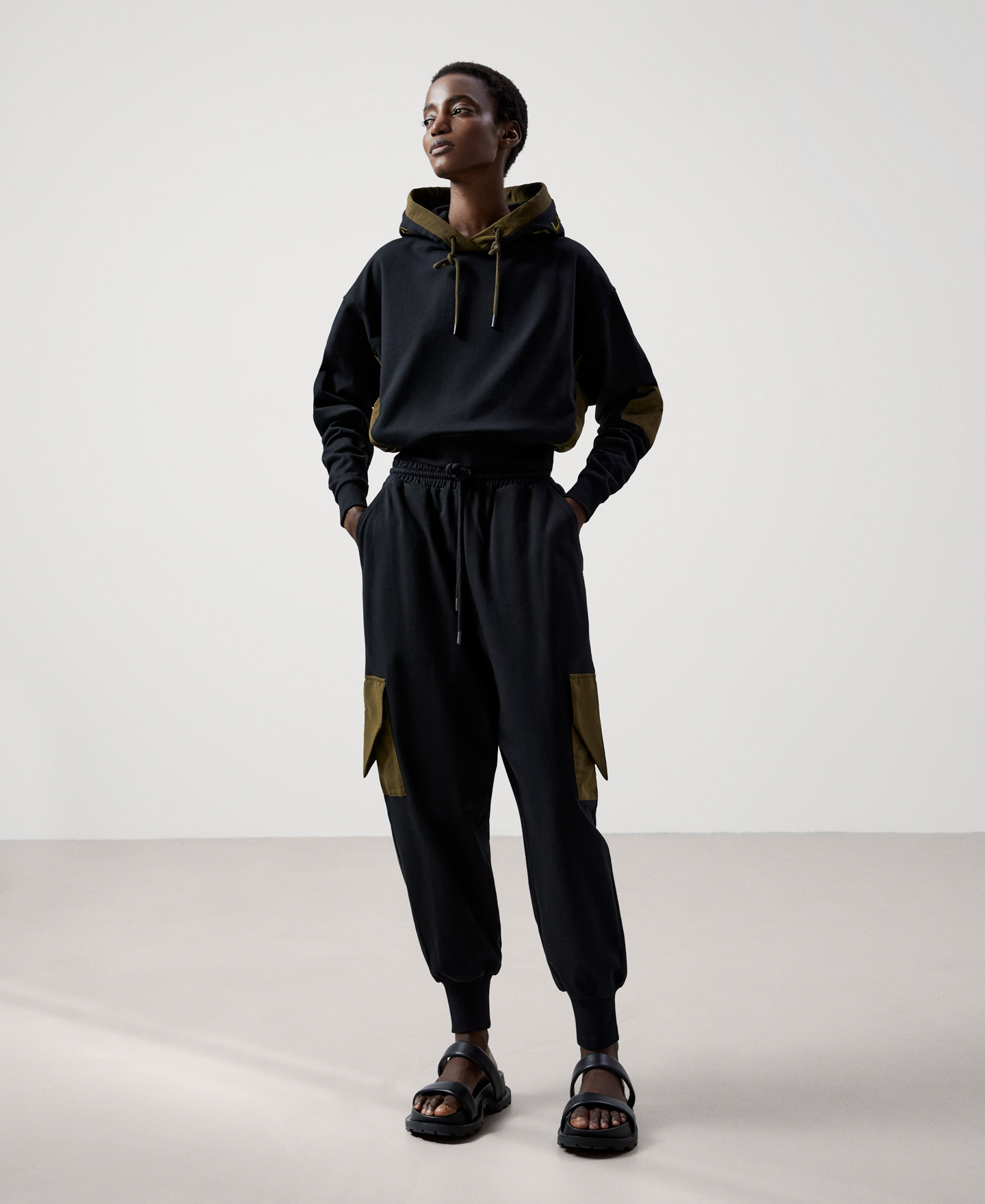 Cotton hoodie image number 1