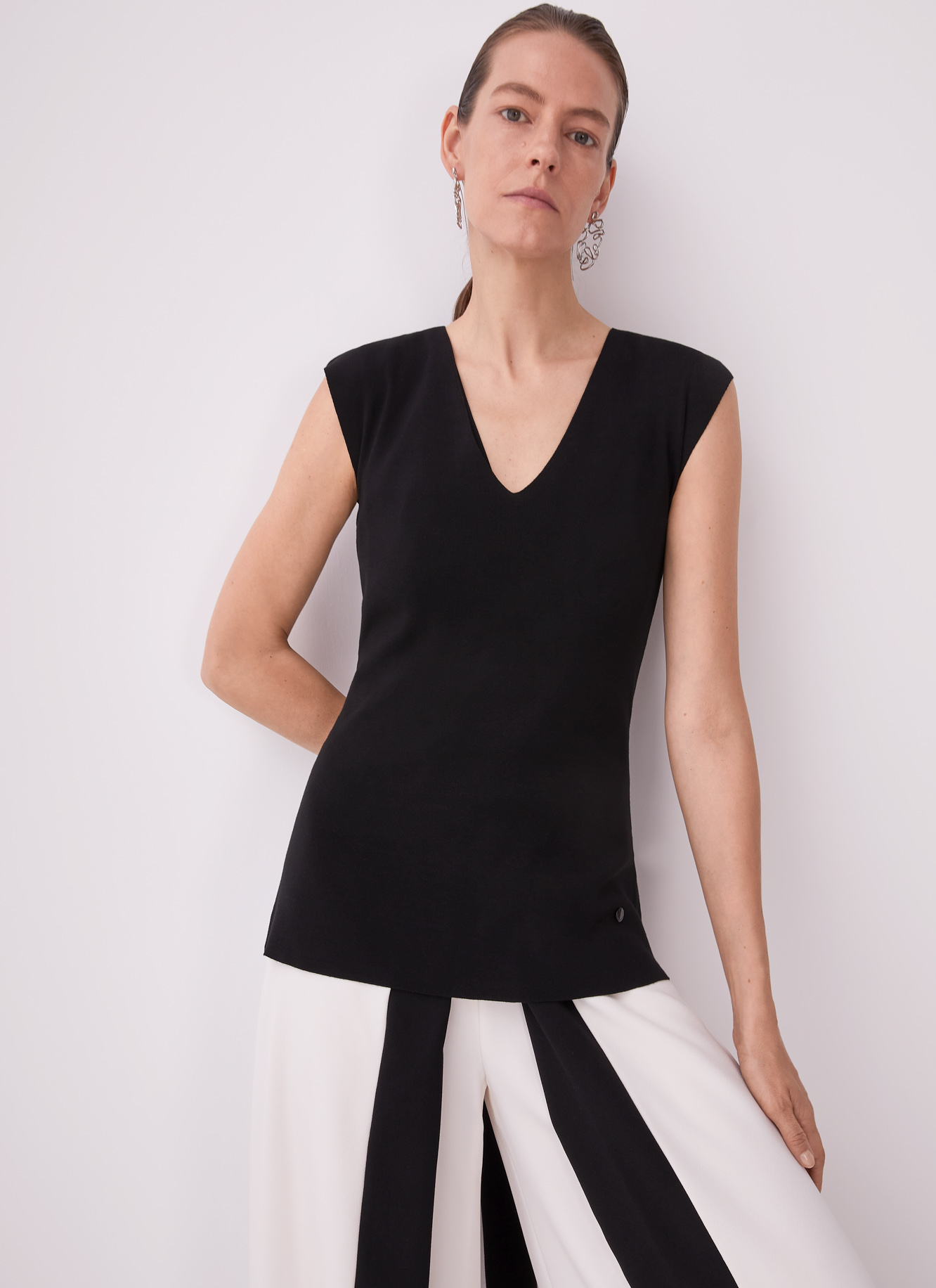 Top en viscosa con espalda de mohair image number 0