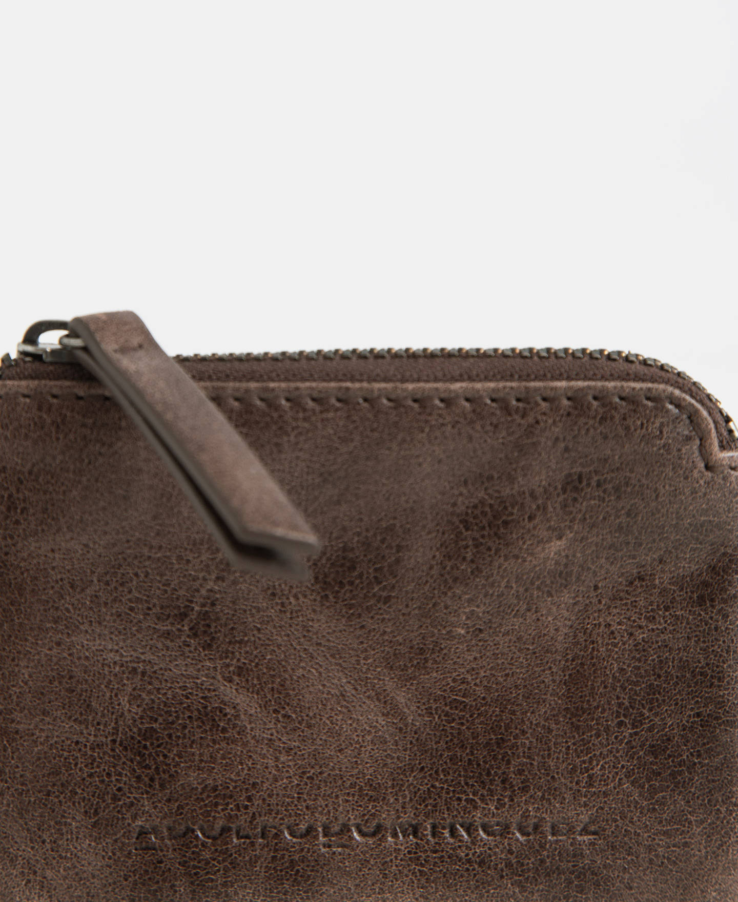 Vegetable tanned leather purse image number 2