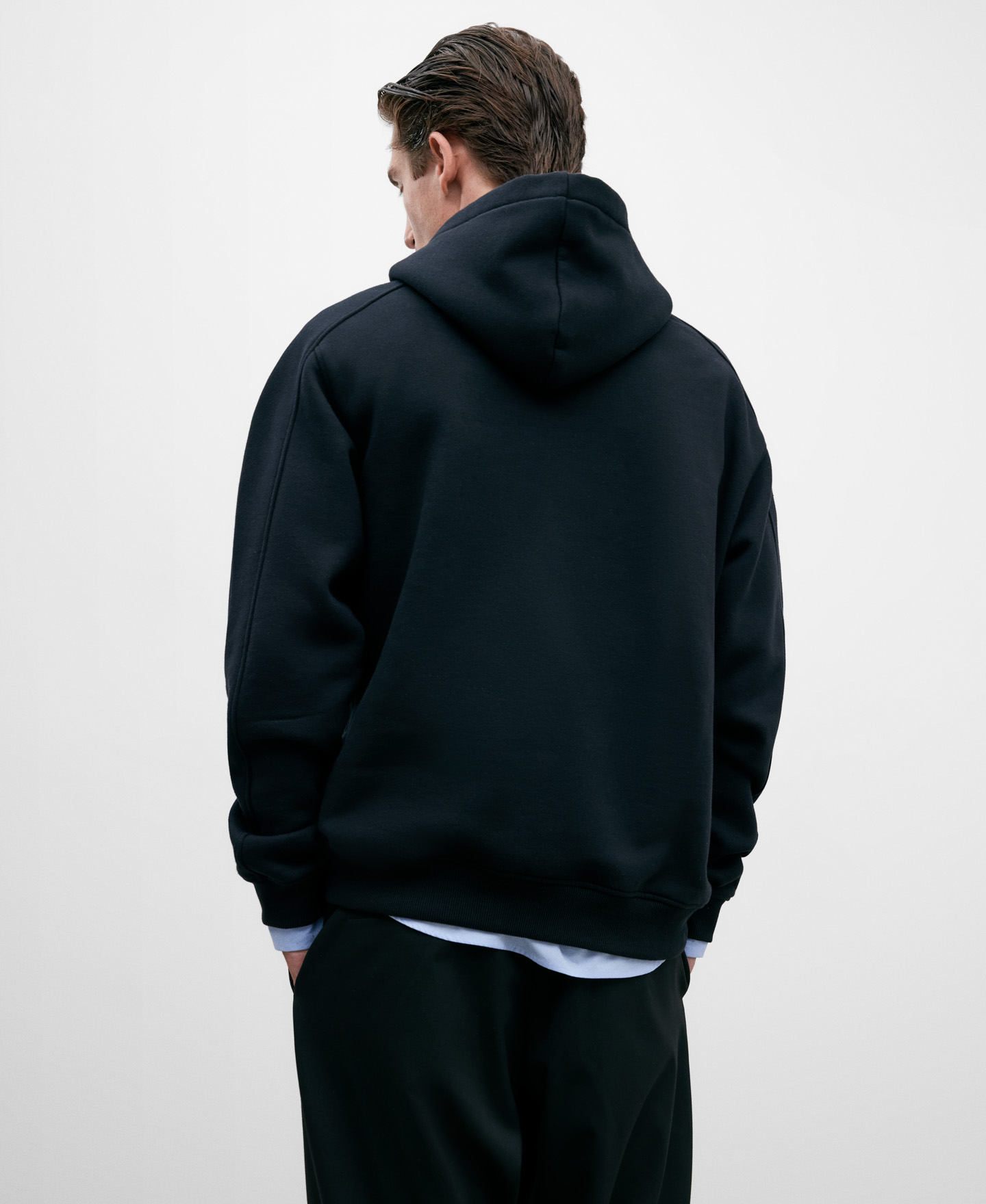 Black hoodie image number 2