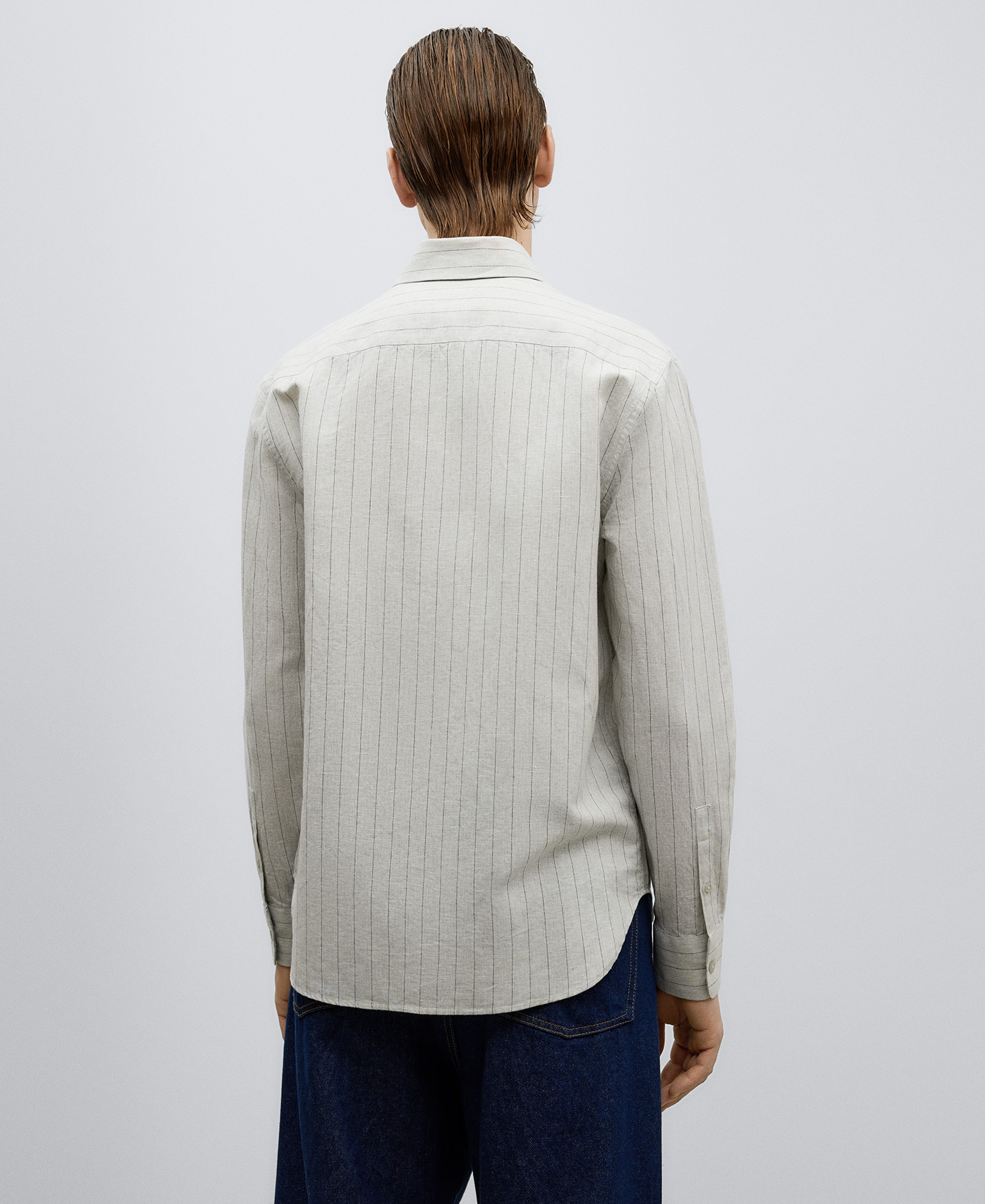 Chemise à rayures verticales pour homme image number 2
