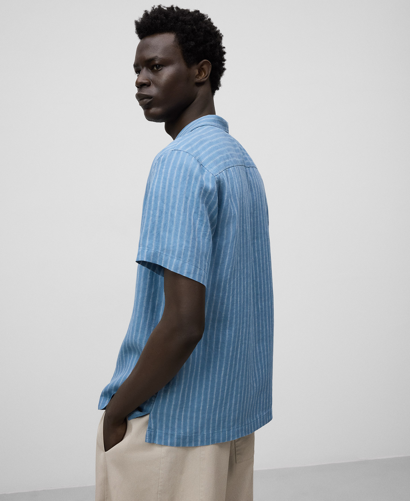 European linen striped shirt man image number 2