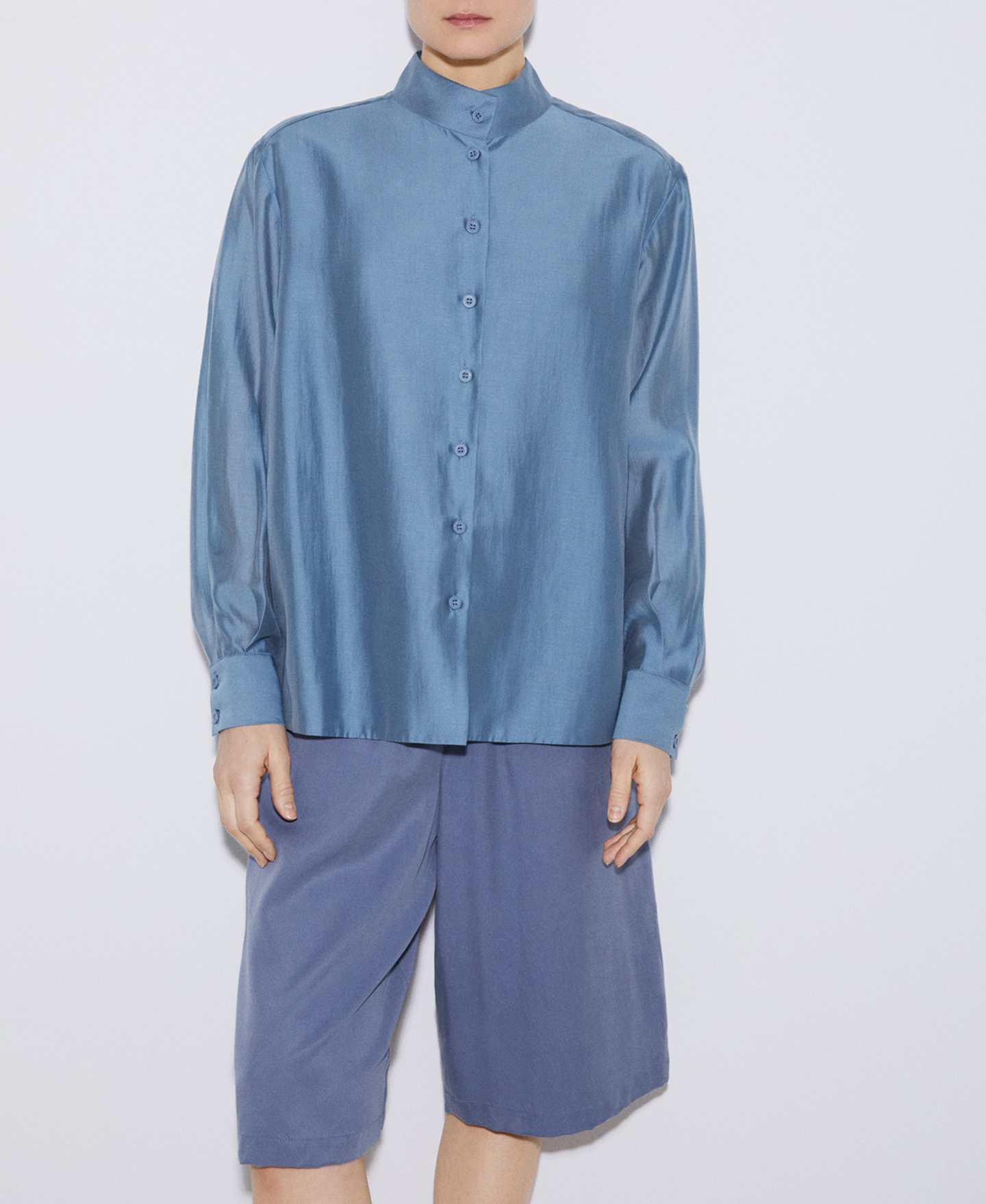 Blusa cuello Mao en lyocell responsable image number 0