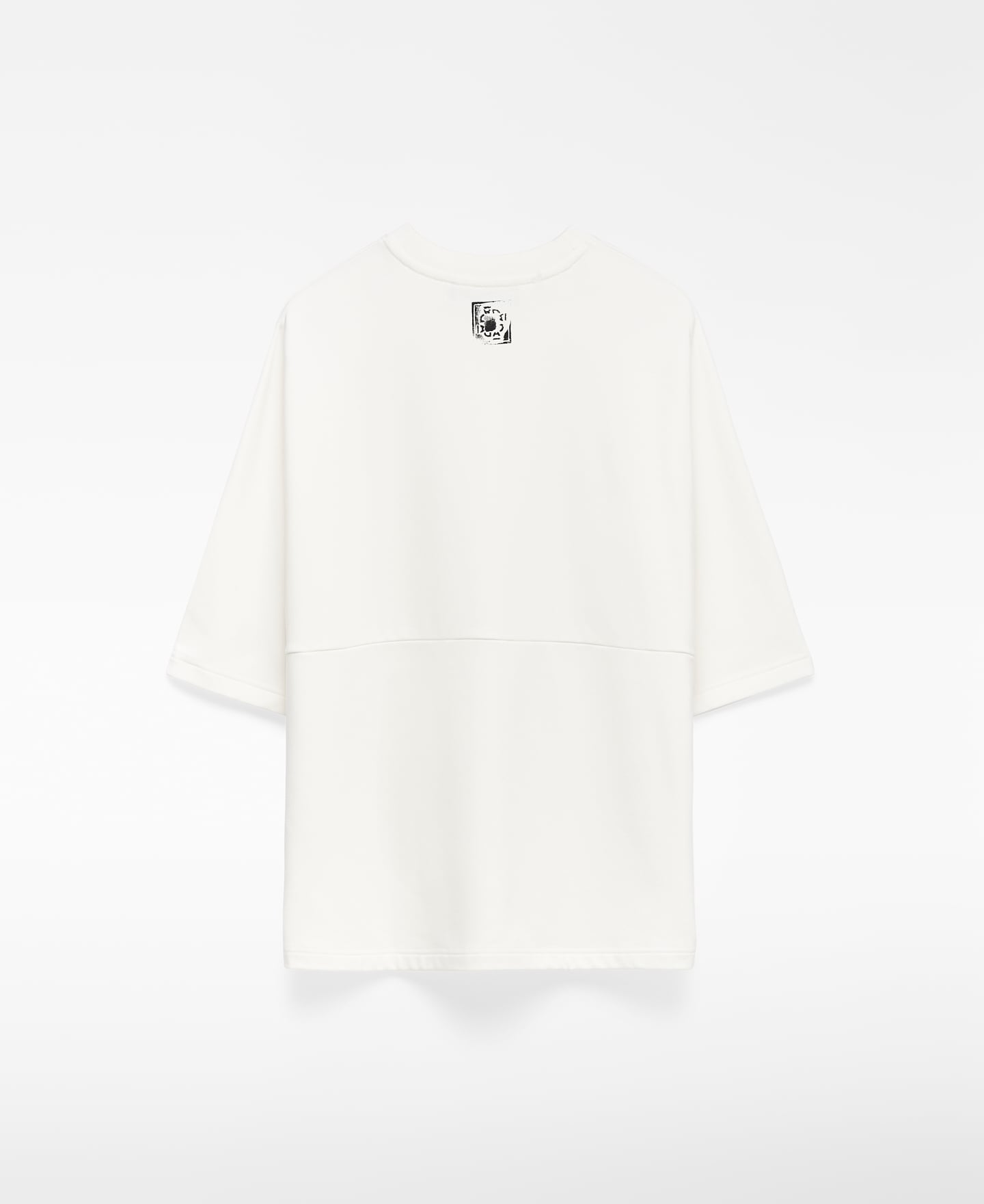 Back seam detail T-shirt image number 3
