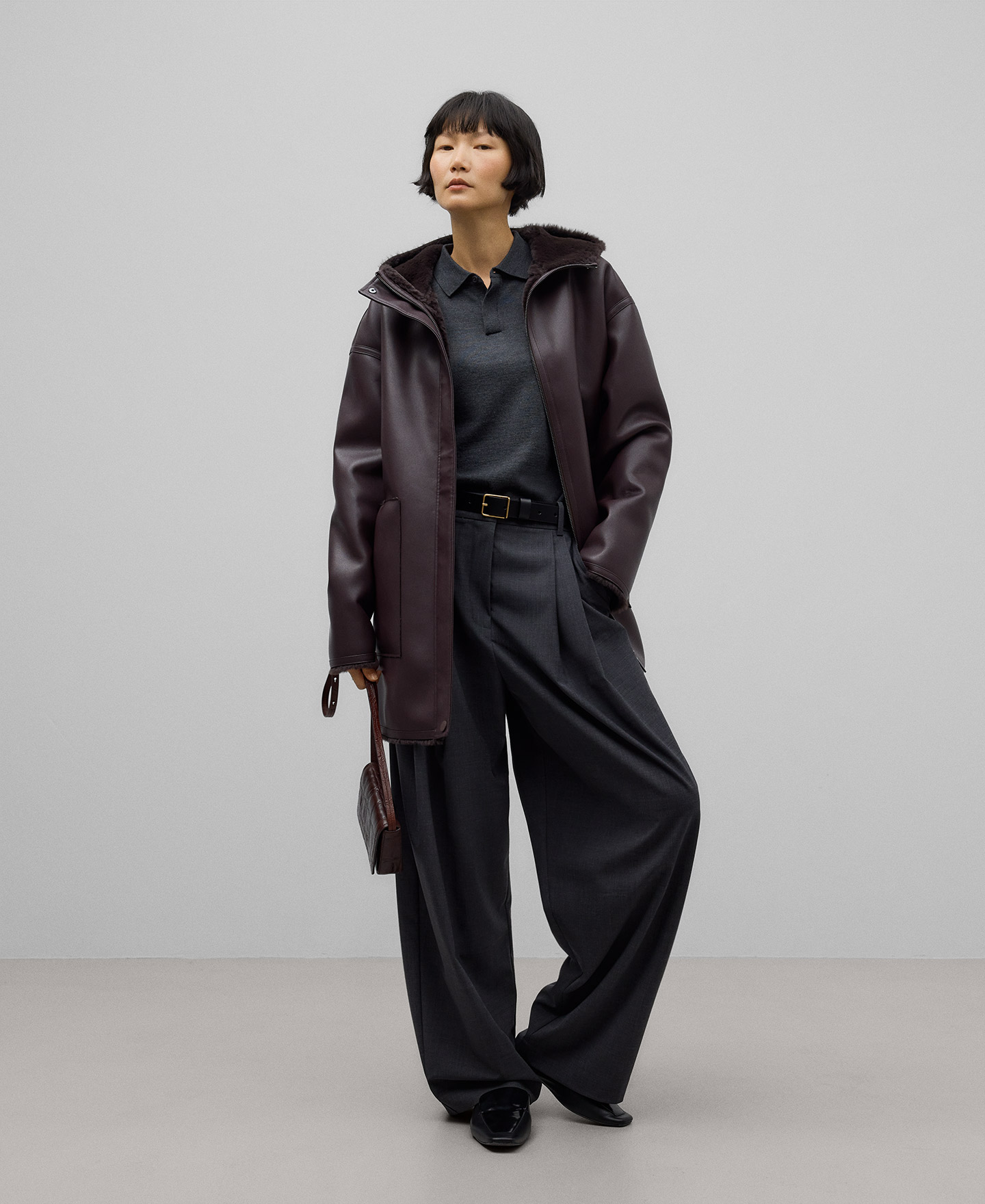 Abrigo Piel No Piel capucha mujer image number 1