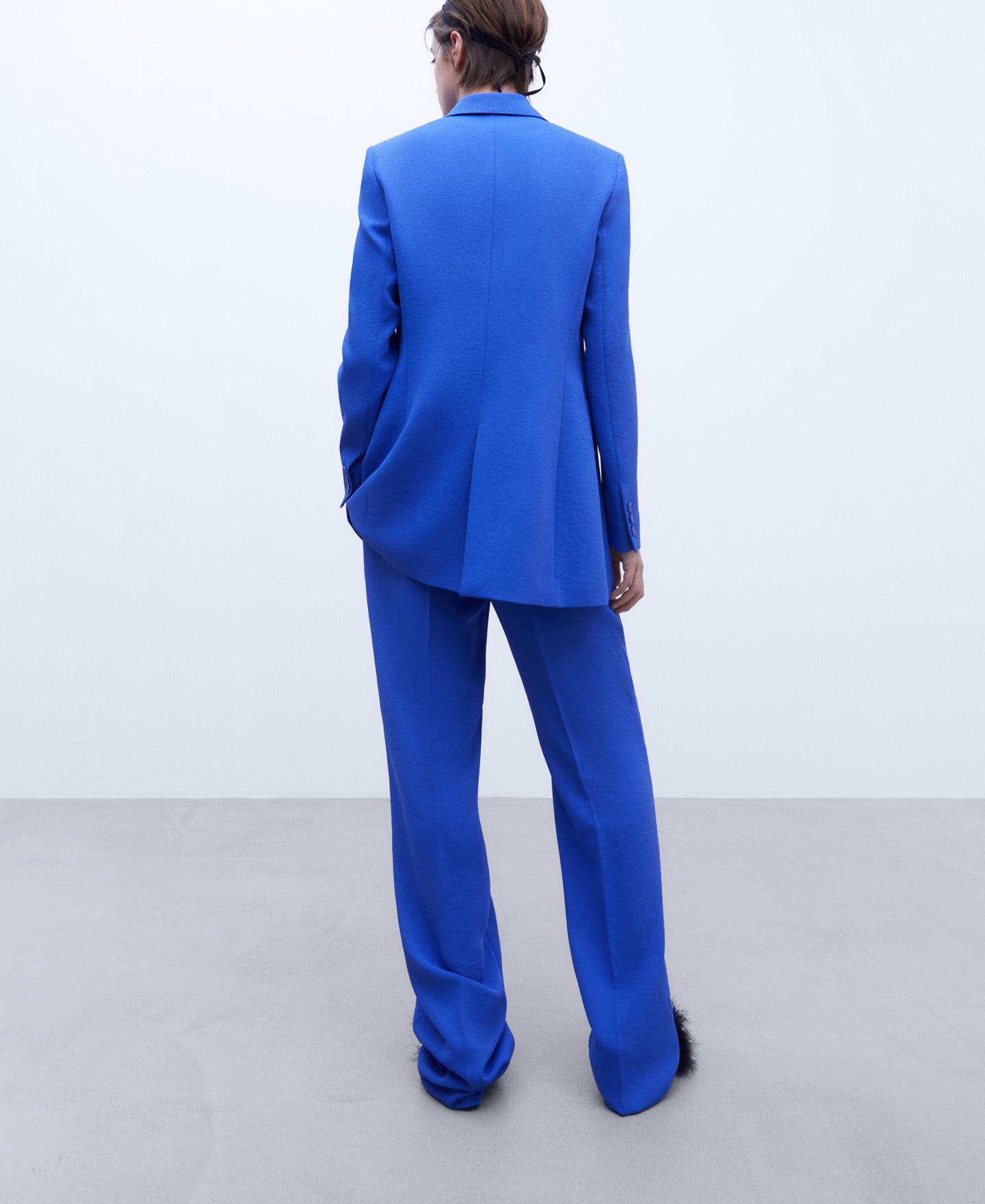 Long fitted blazer image number 2