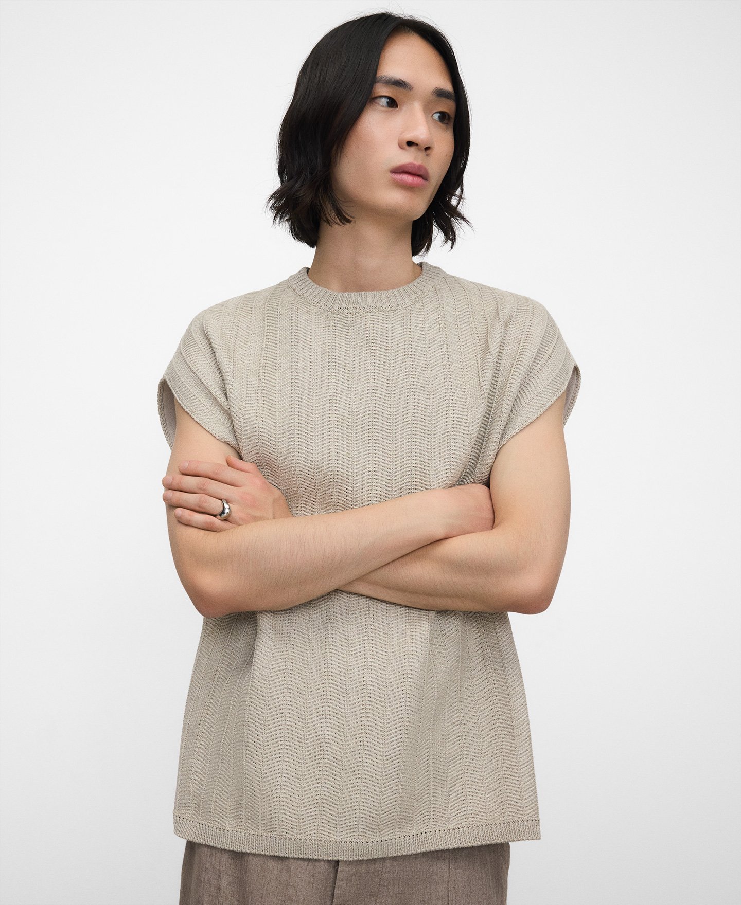 Chaleco oversize textura rafia image number 0