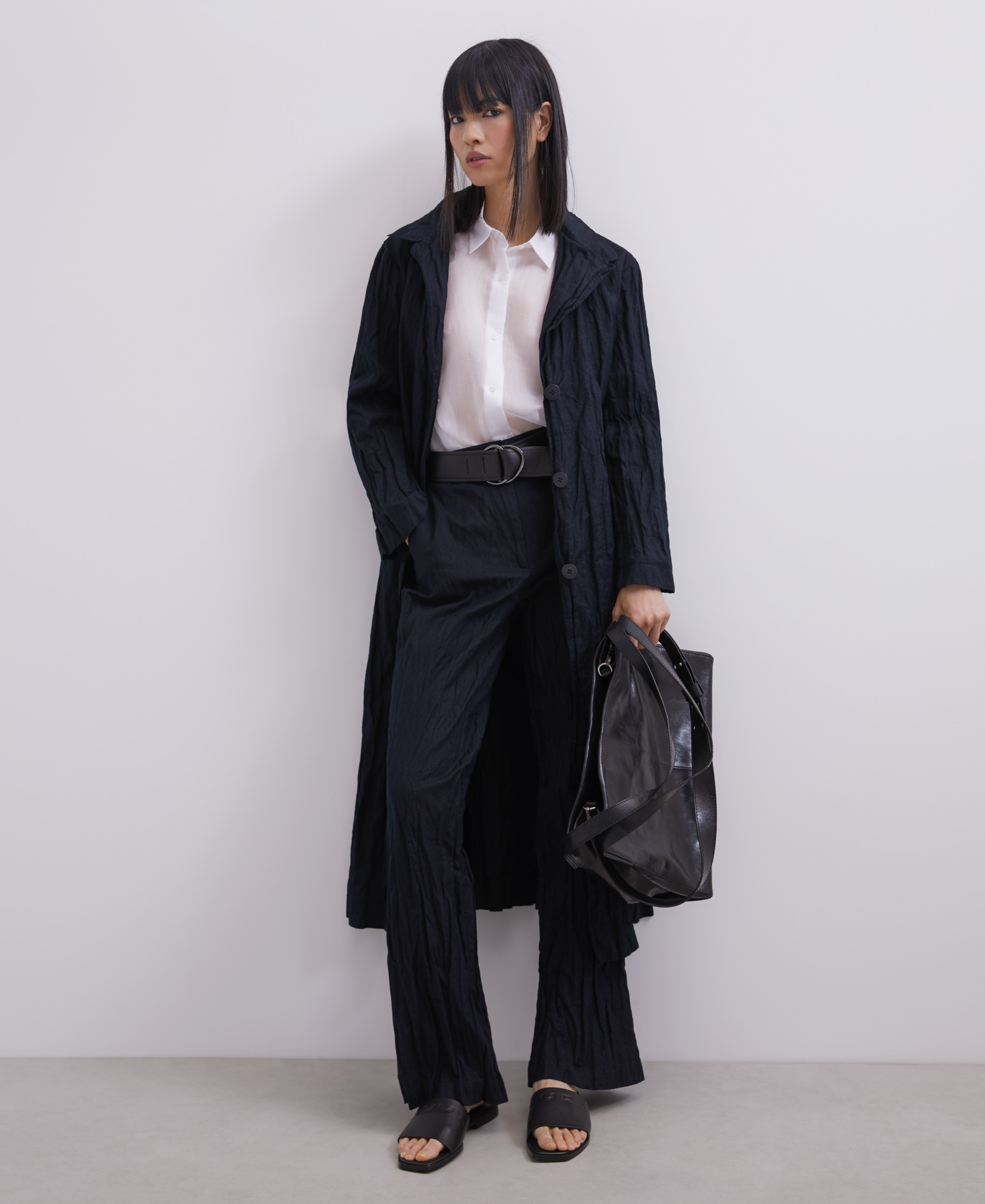 Metal fibre straight trousers image number 0