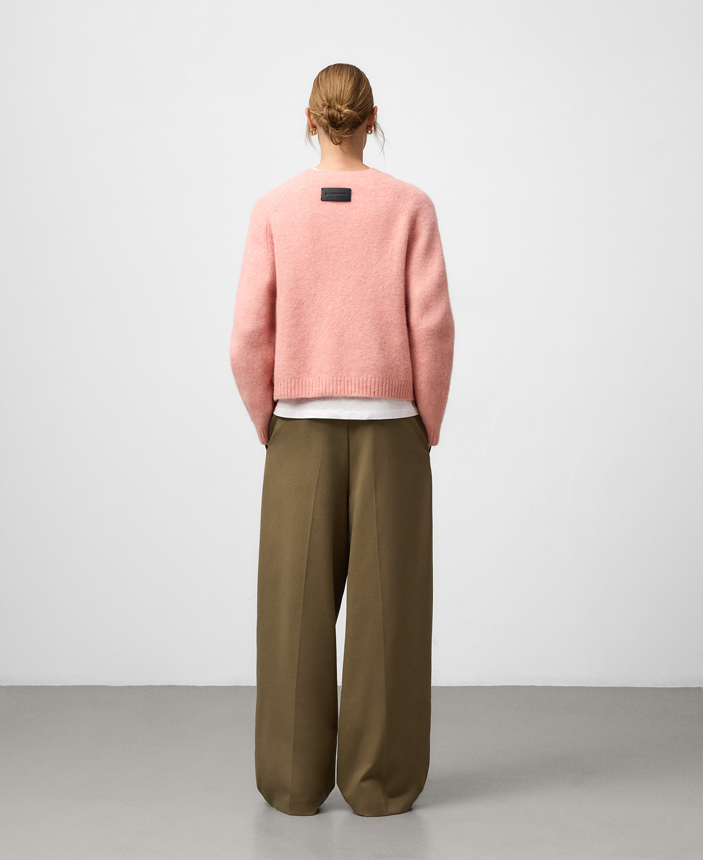 Pull court à col rond pour femme image number 2