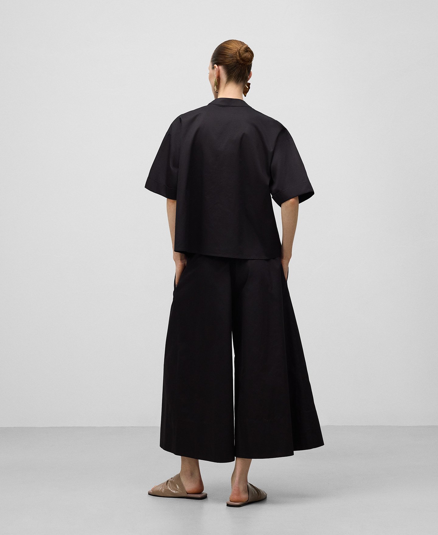Cotton wide leg trousers woman image number 2