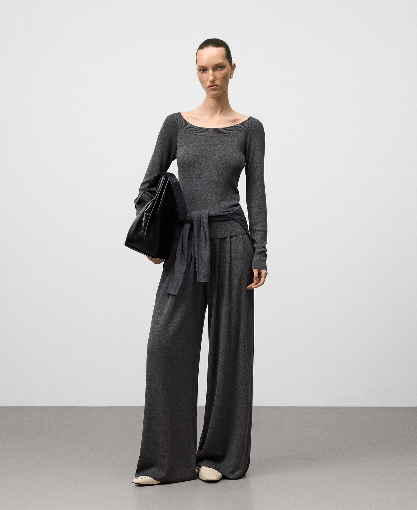 Metallic knit wide-leg trousers woman image number 1