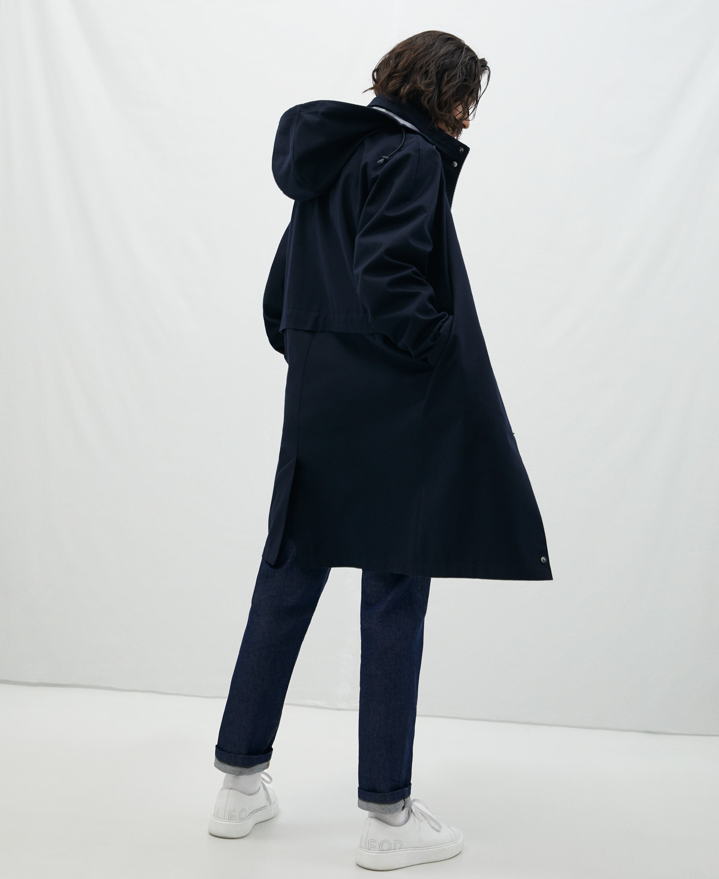 Trench marinero con capucha image number 2