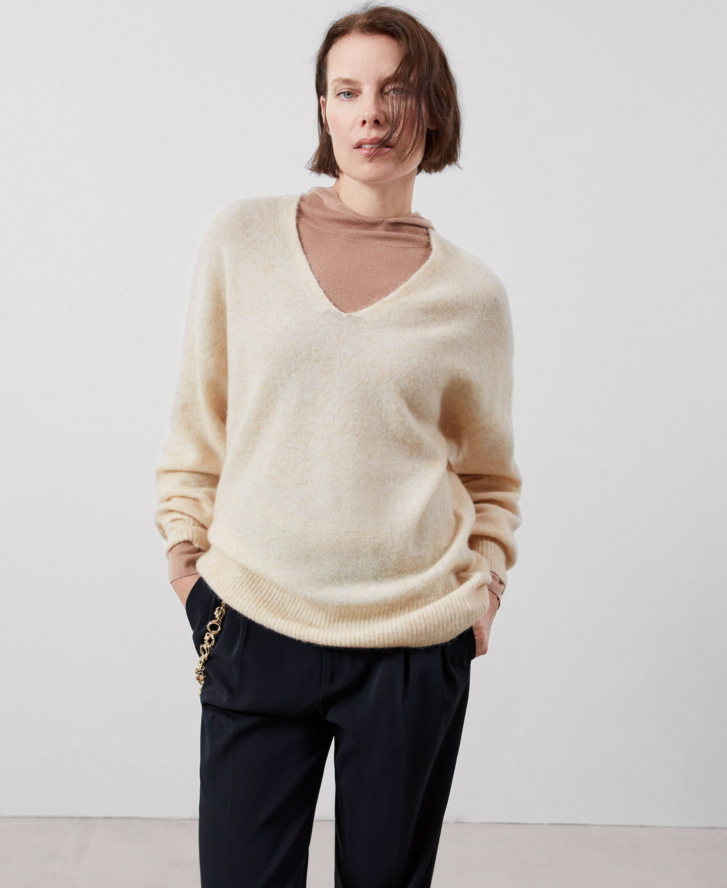 V-neck mohair sweater image number 0