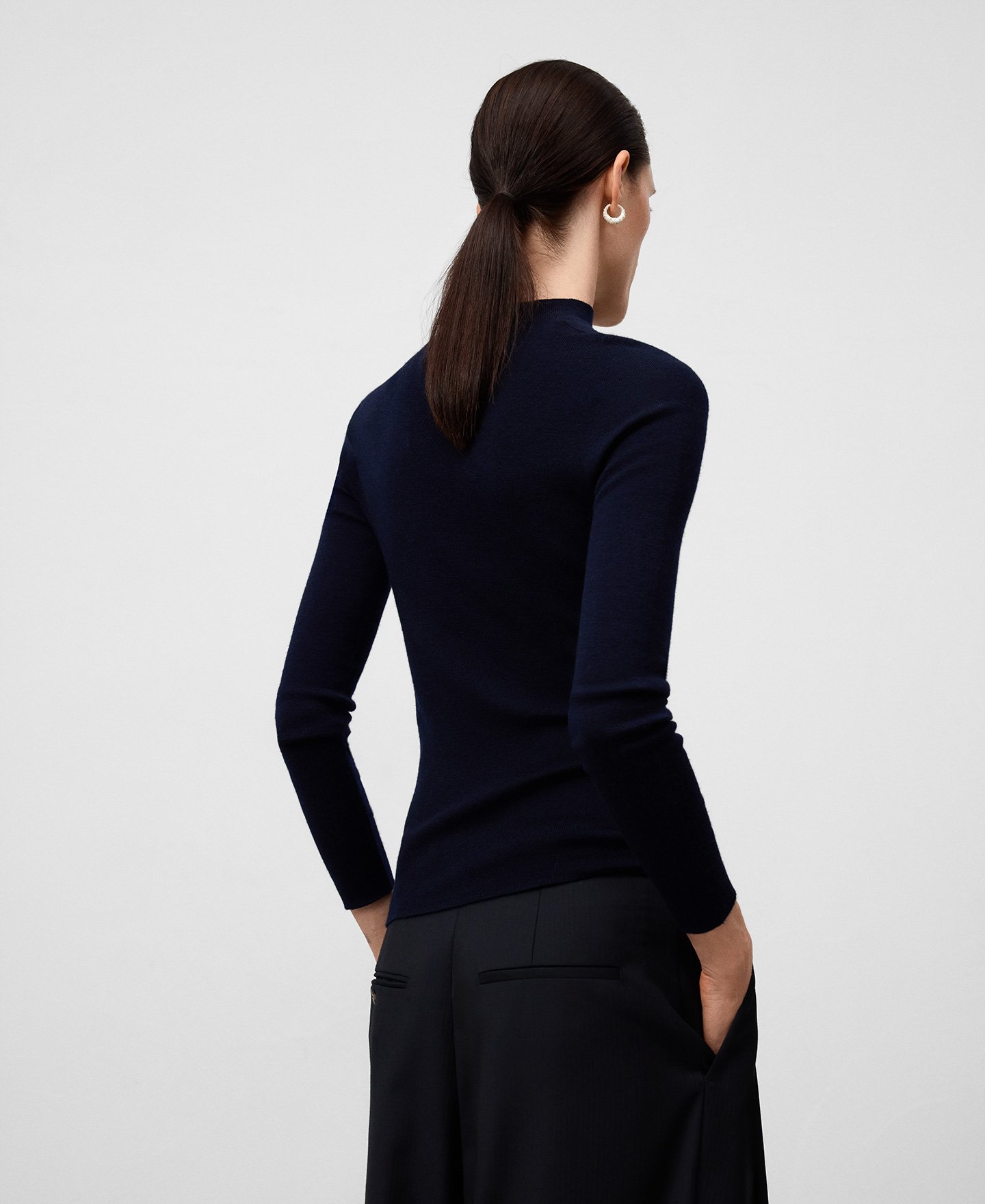 Jersey entallado cuello perkins mujer image number 2