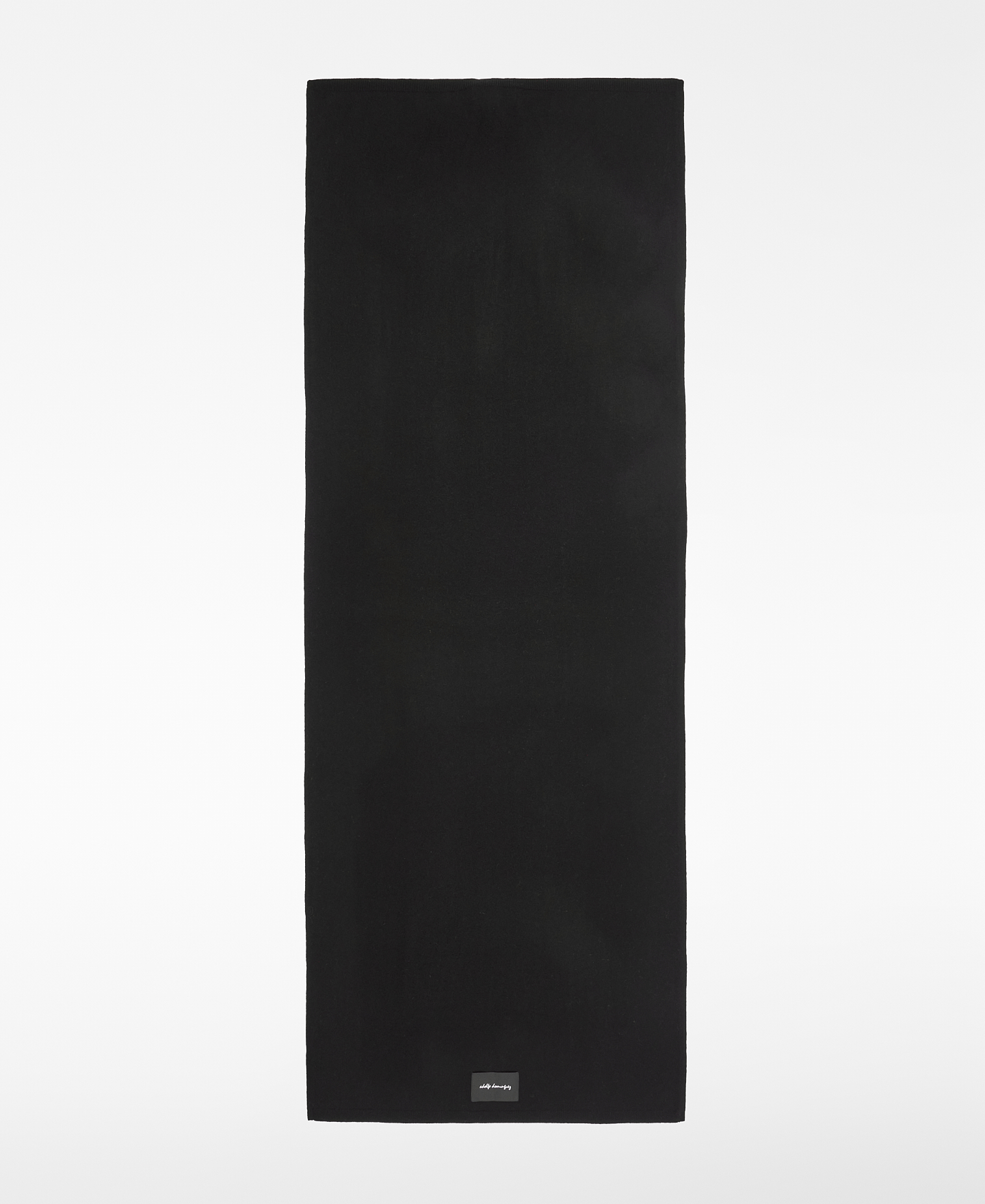 Merino wool plain-knit scarf image number 0