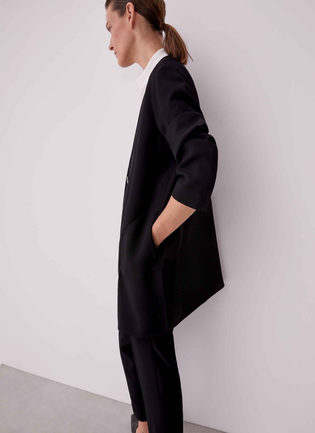 Oversize jacket without lapels image number 1
