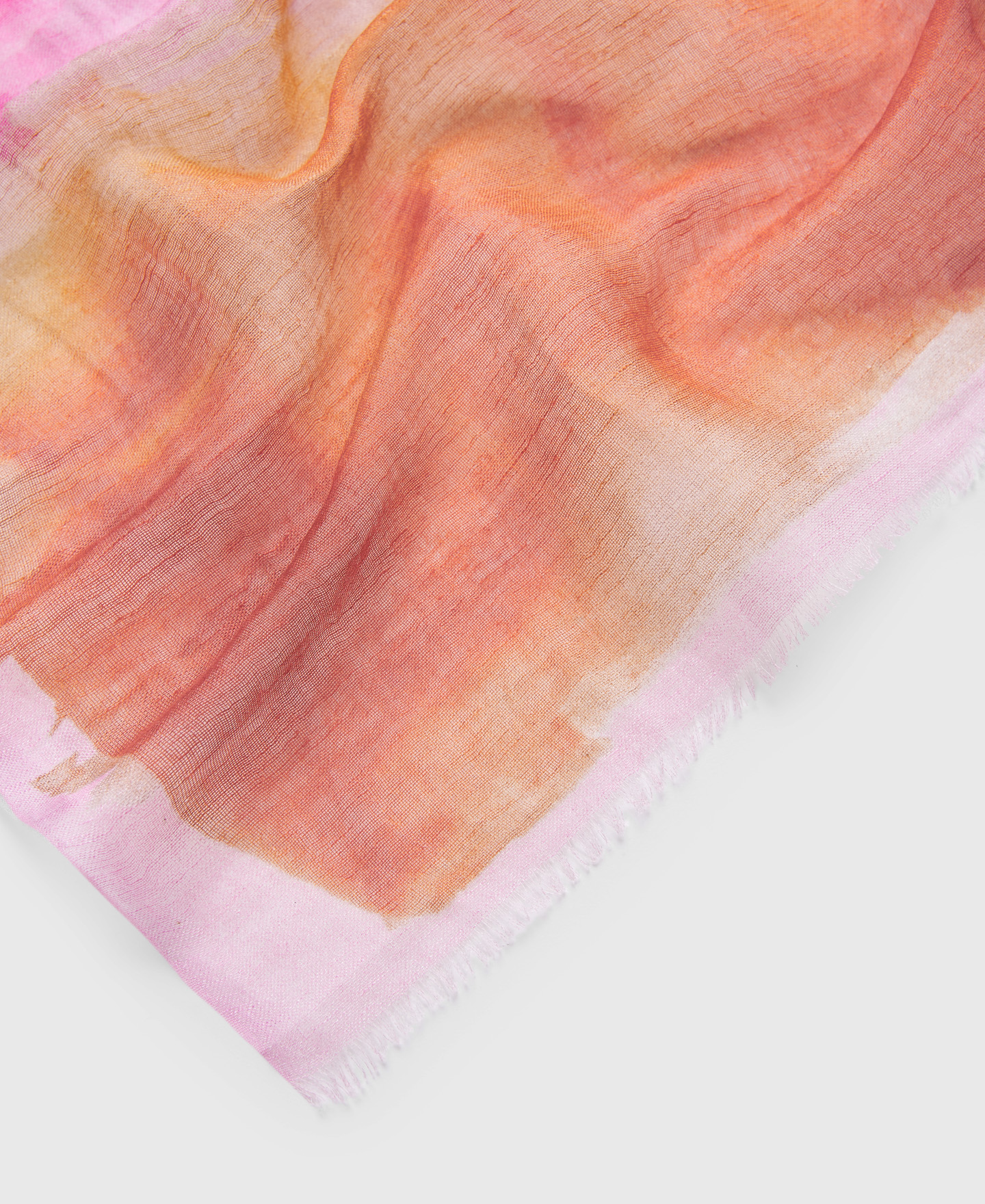 Printed linen and cotton shawl image number 2