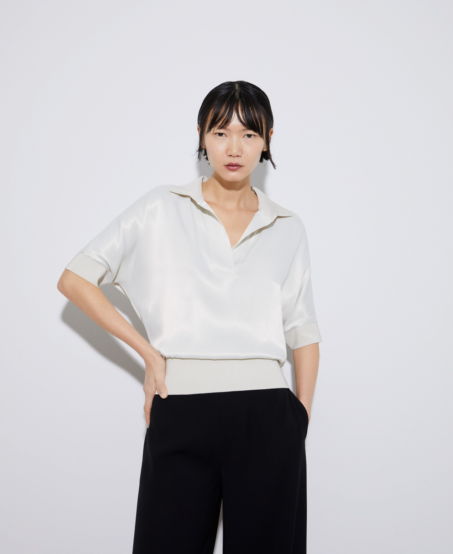 Viscose polo collar blouse image number 0
