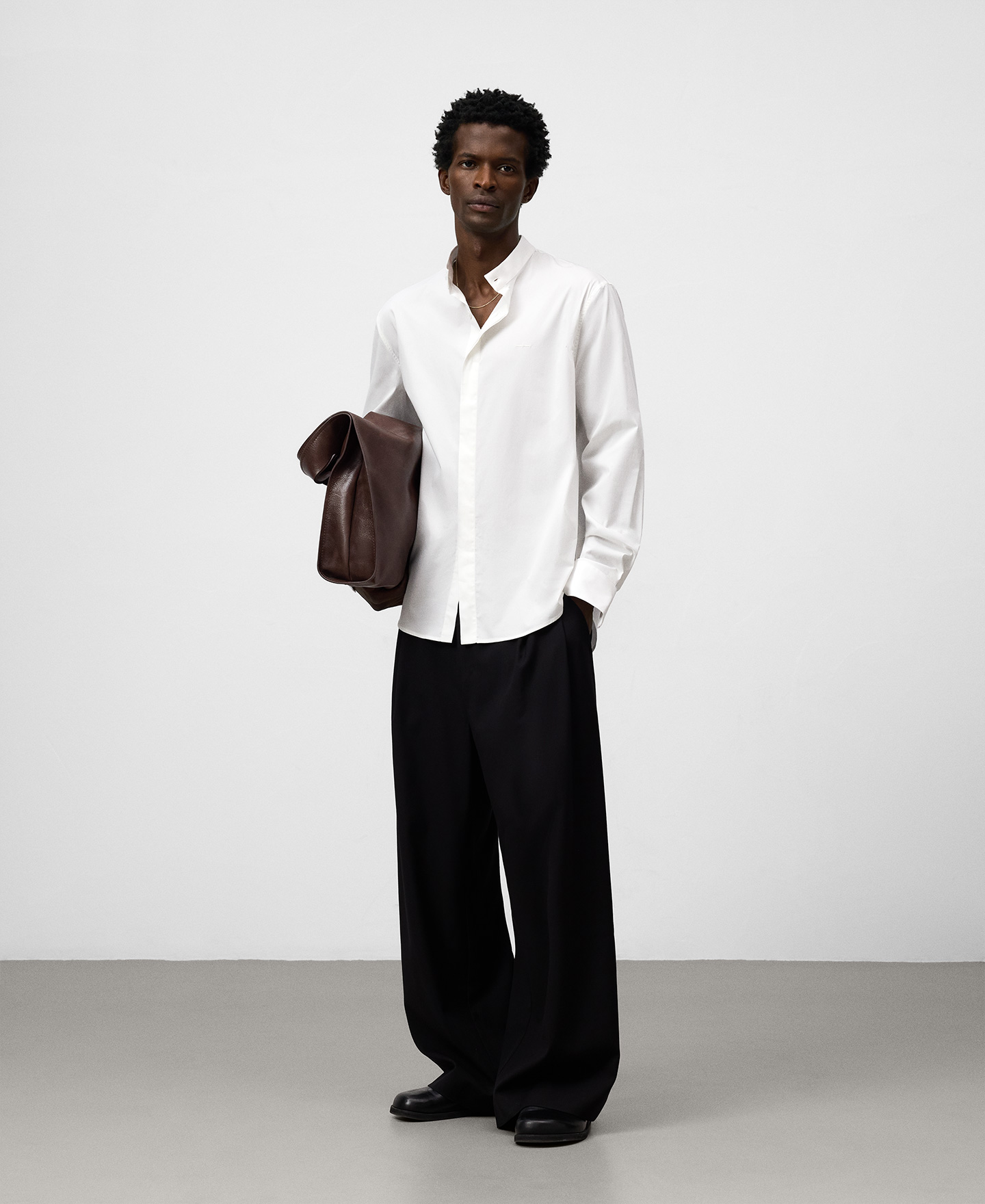 Regular fit Mandarin collar shirt man image number 1