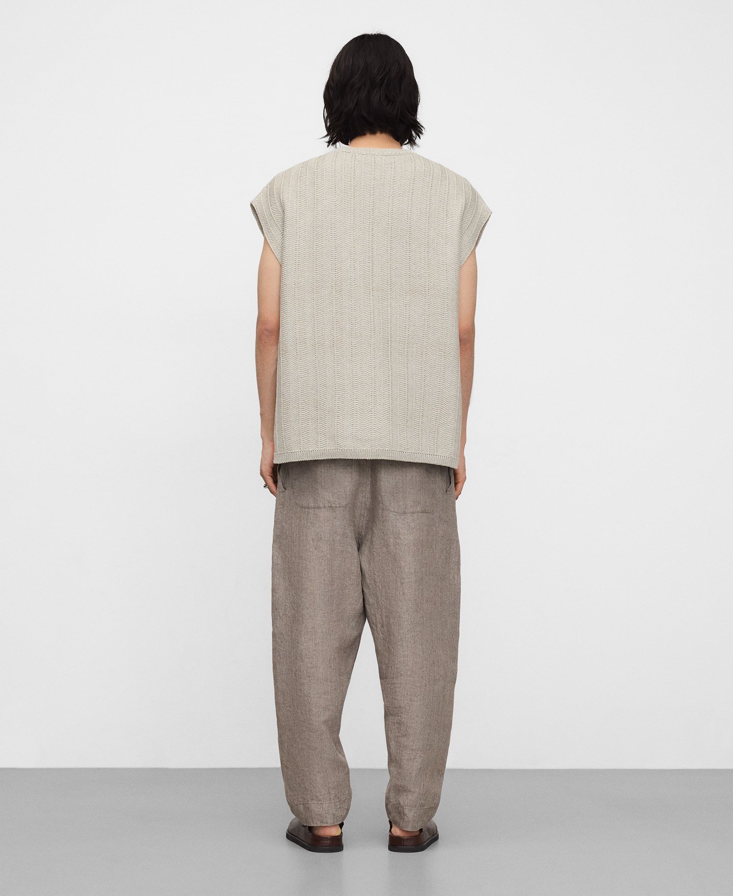 Chaleco oversize textura rafia image number 2