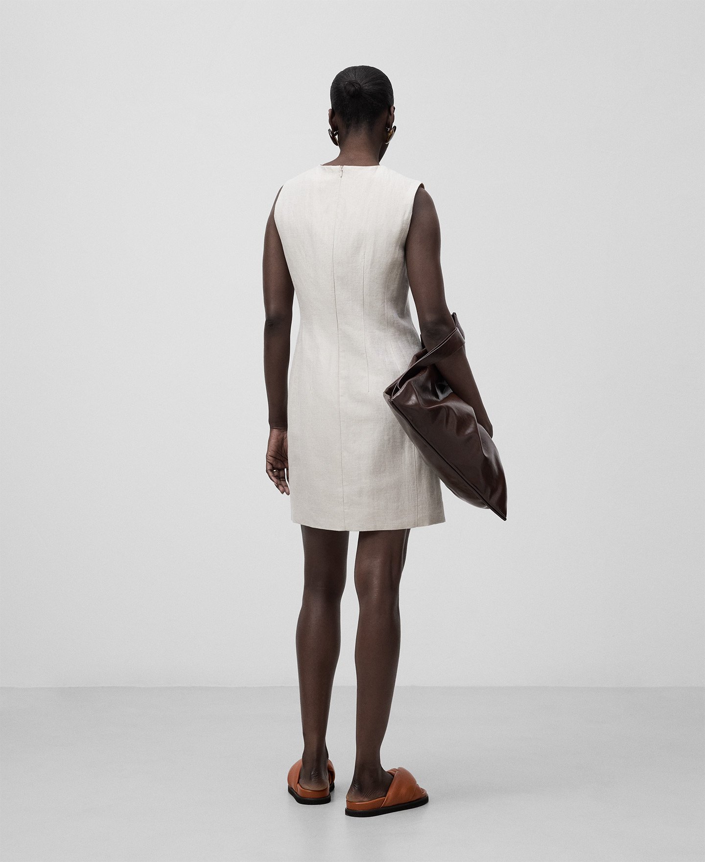 Linen blend mini draped dress woman image number 2
