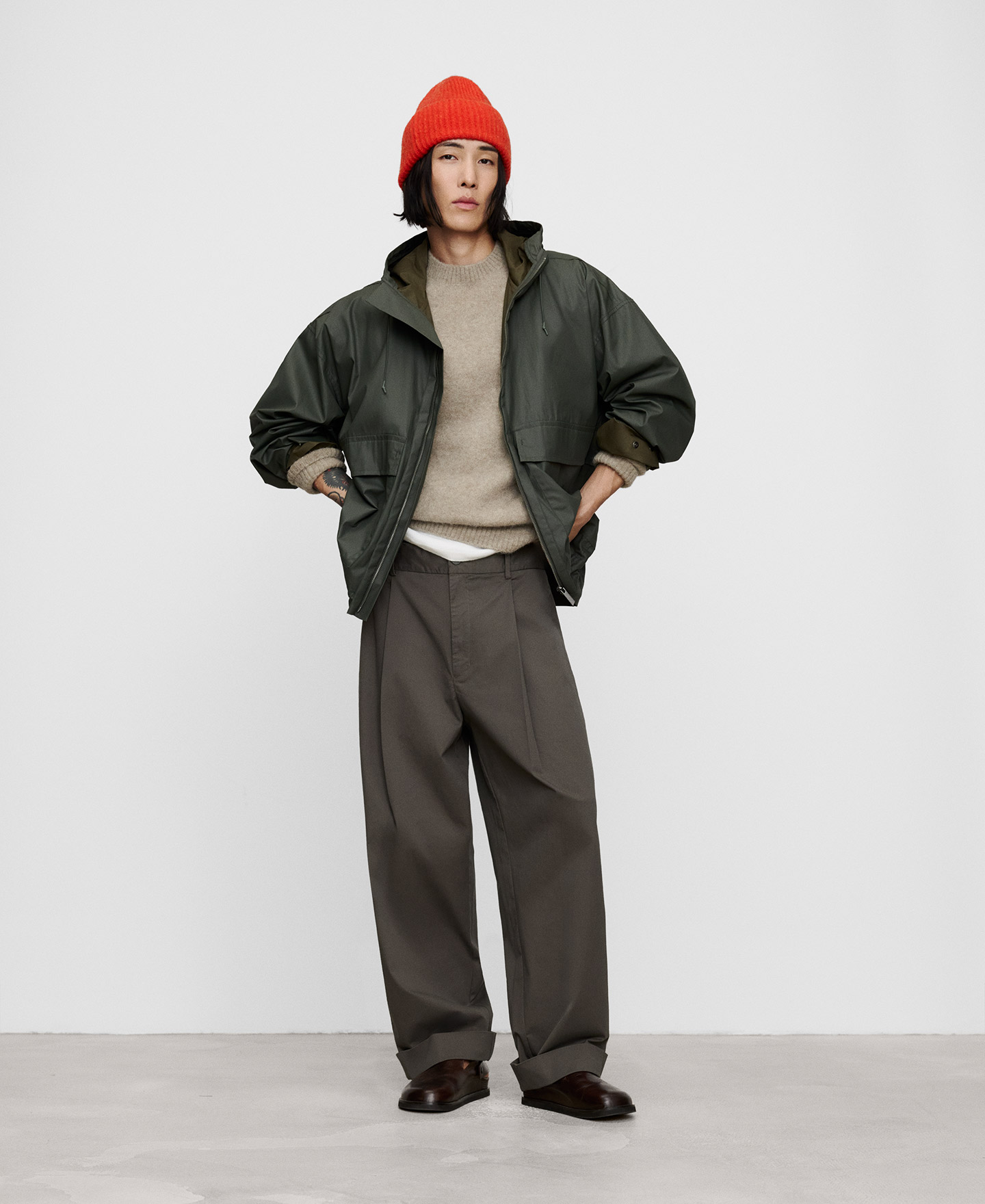 Cotton hooded short parka image number 1