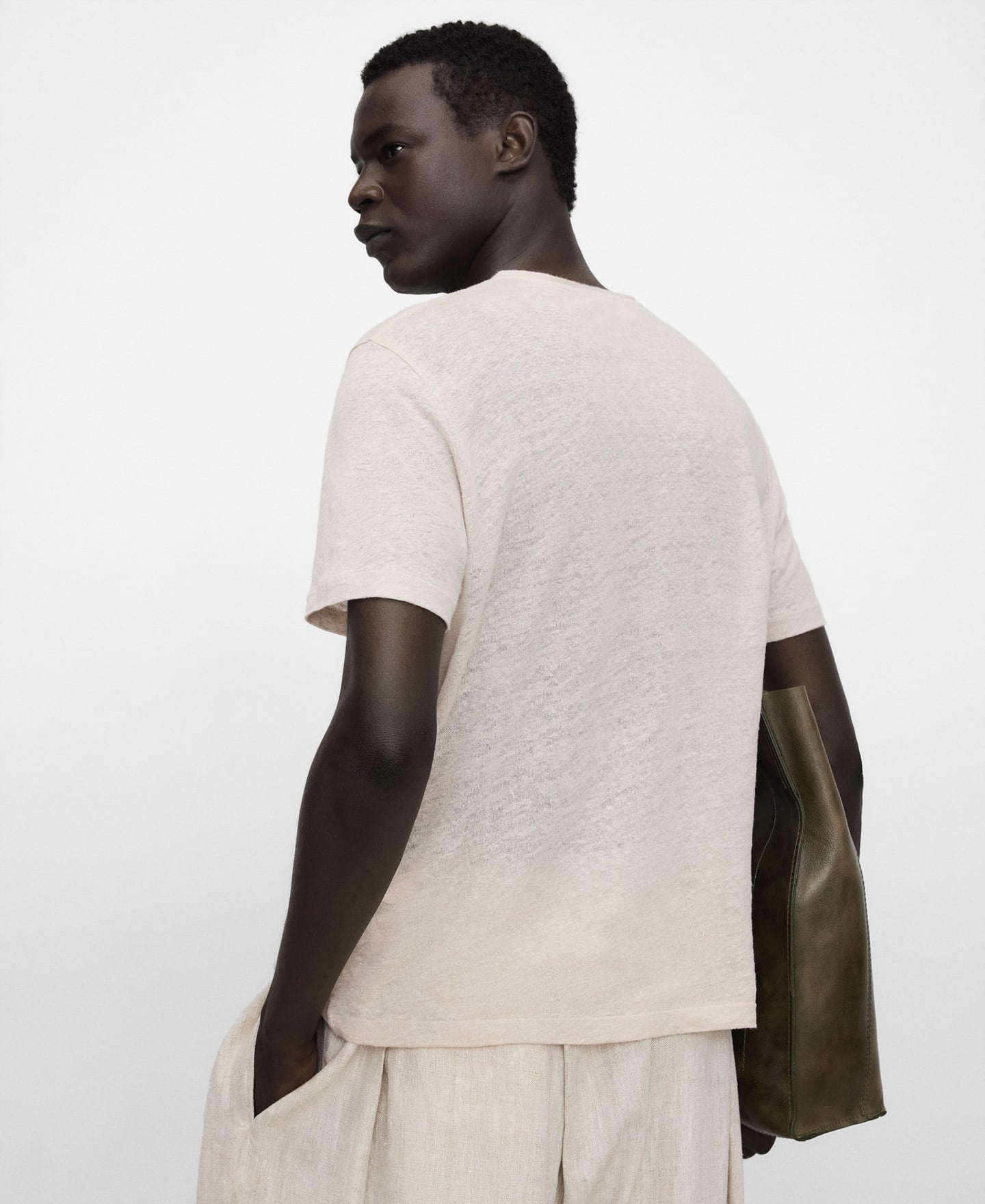 European linen regular fit T-shirt image number 2