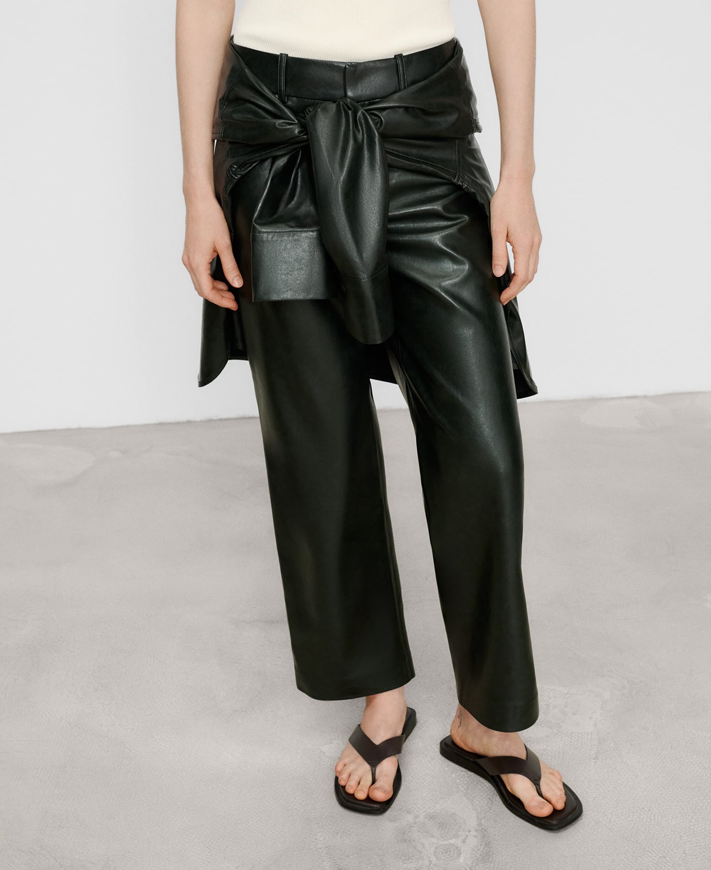 Leather-Non-Leather straight trousers image number 0