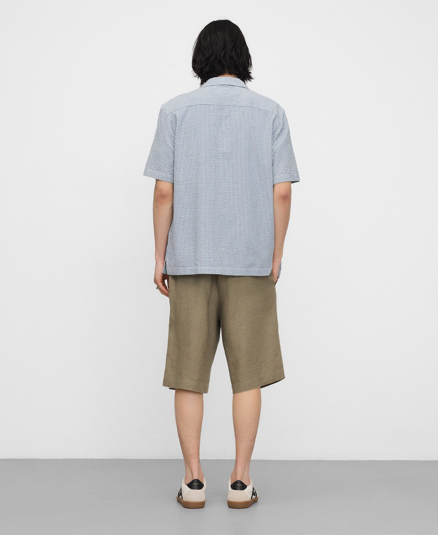 Cotton seersucker striped bowling shirt image number 2