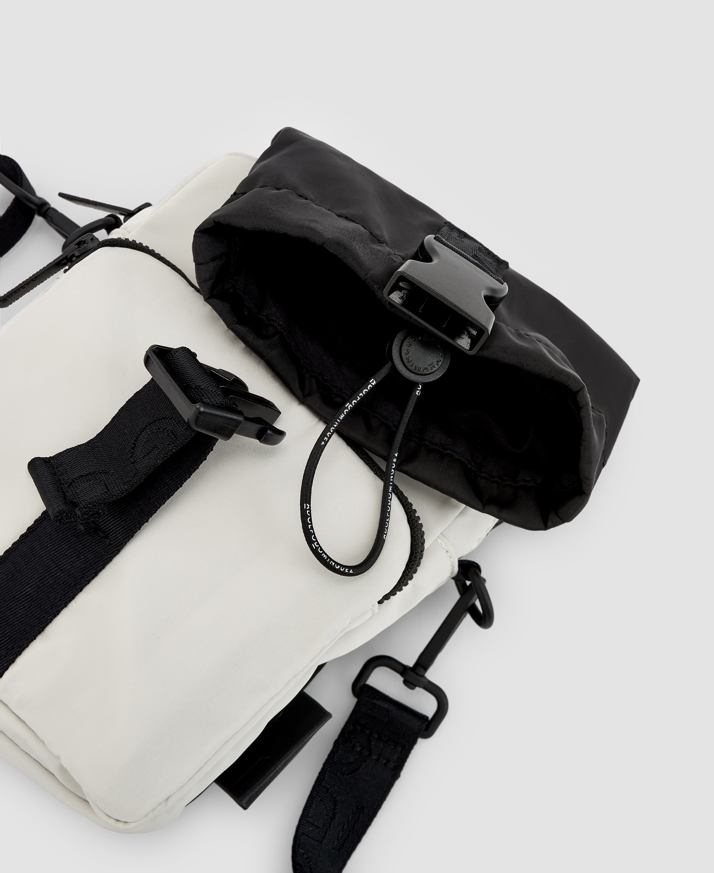 Nylon carabiner shoulder bag image number 2