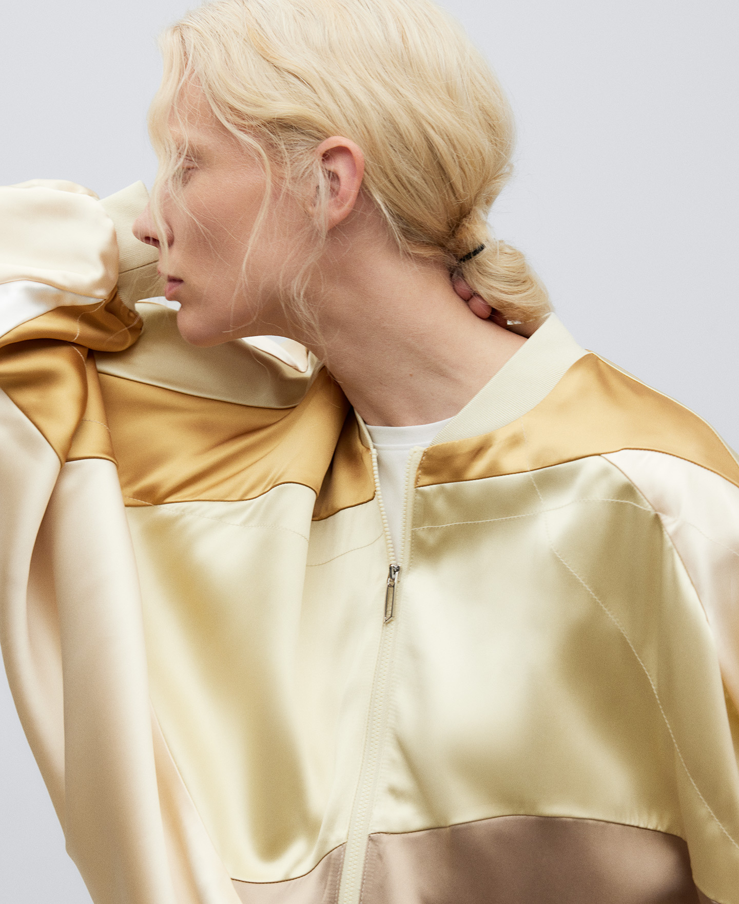 Bomber patchwork mujer image number 3