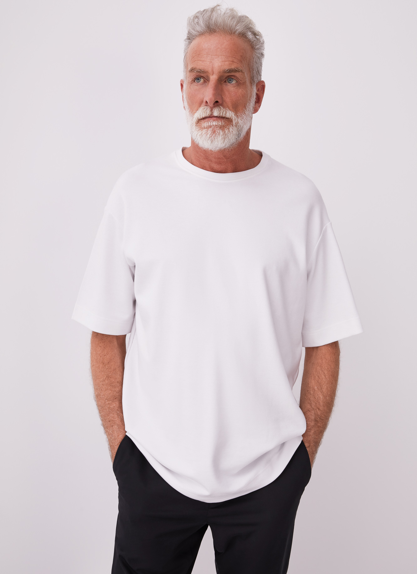 Camiseta oversize con cuello caja image number 0