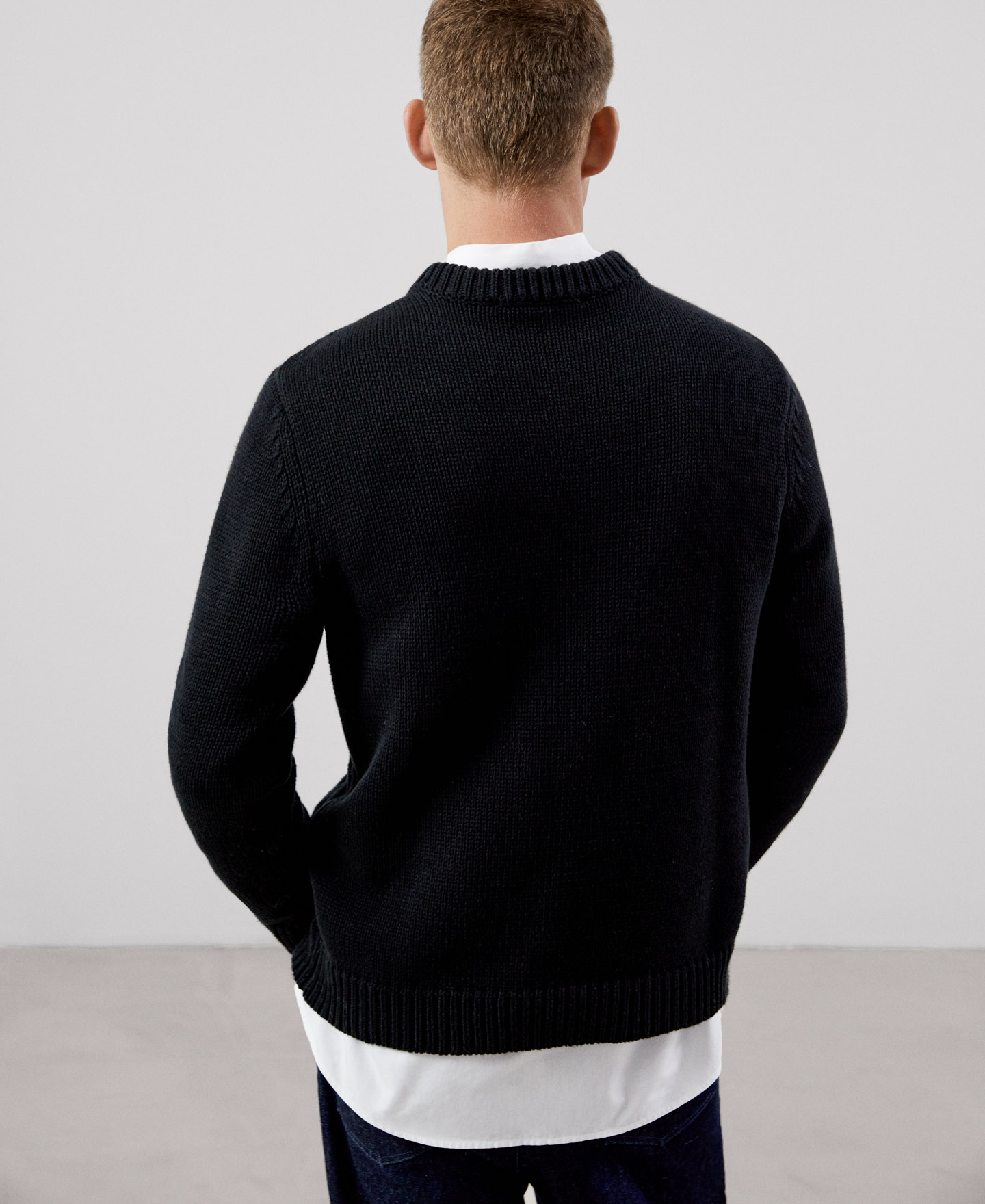 Cotton fabric sweater image number 2