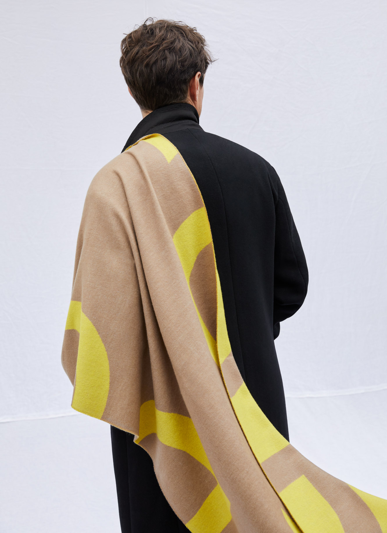 Foulard bicolor con logo image number 5
