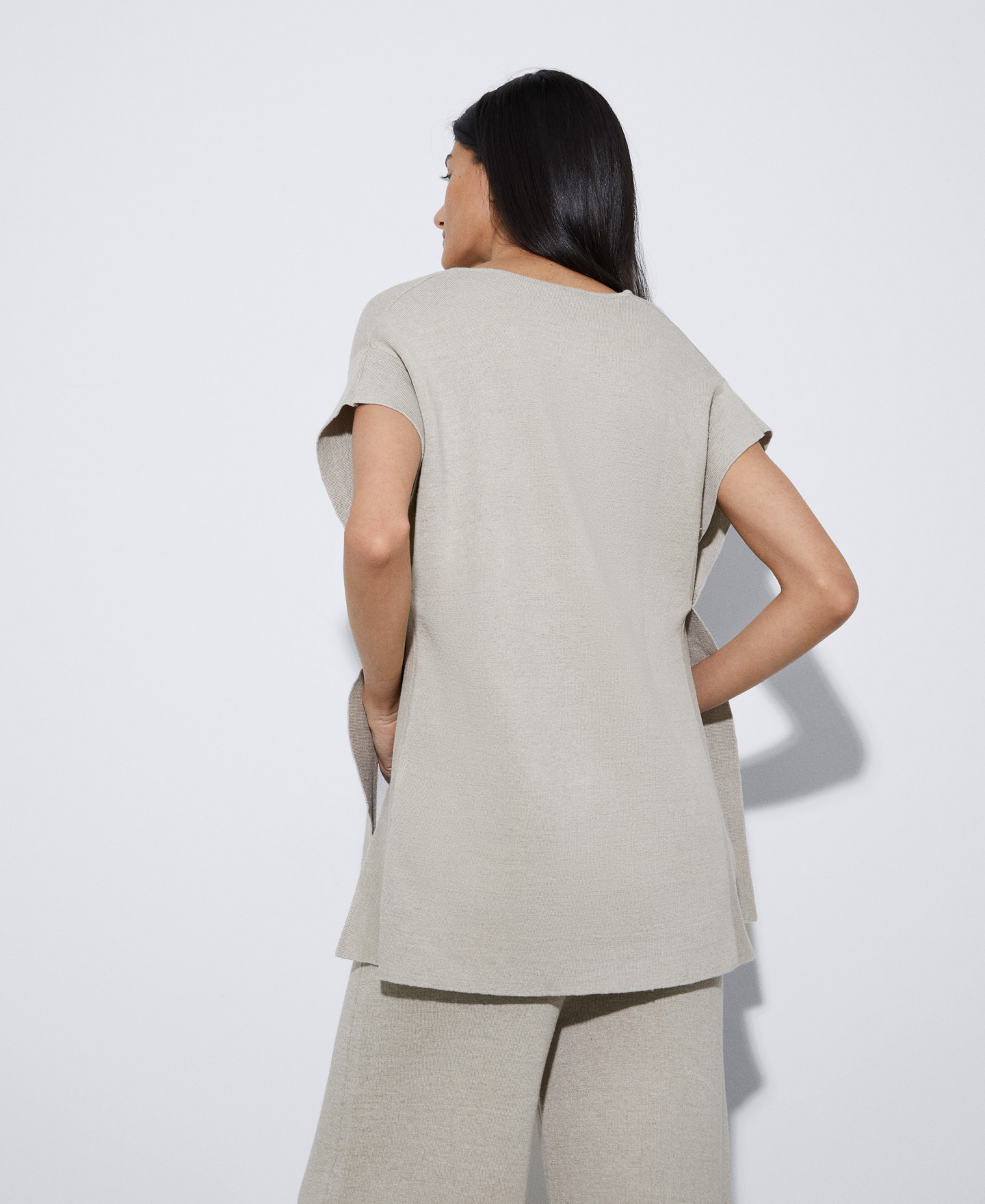 Double-fronted linen jacket image number 2