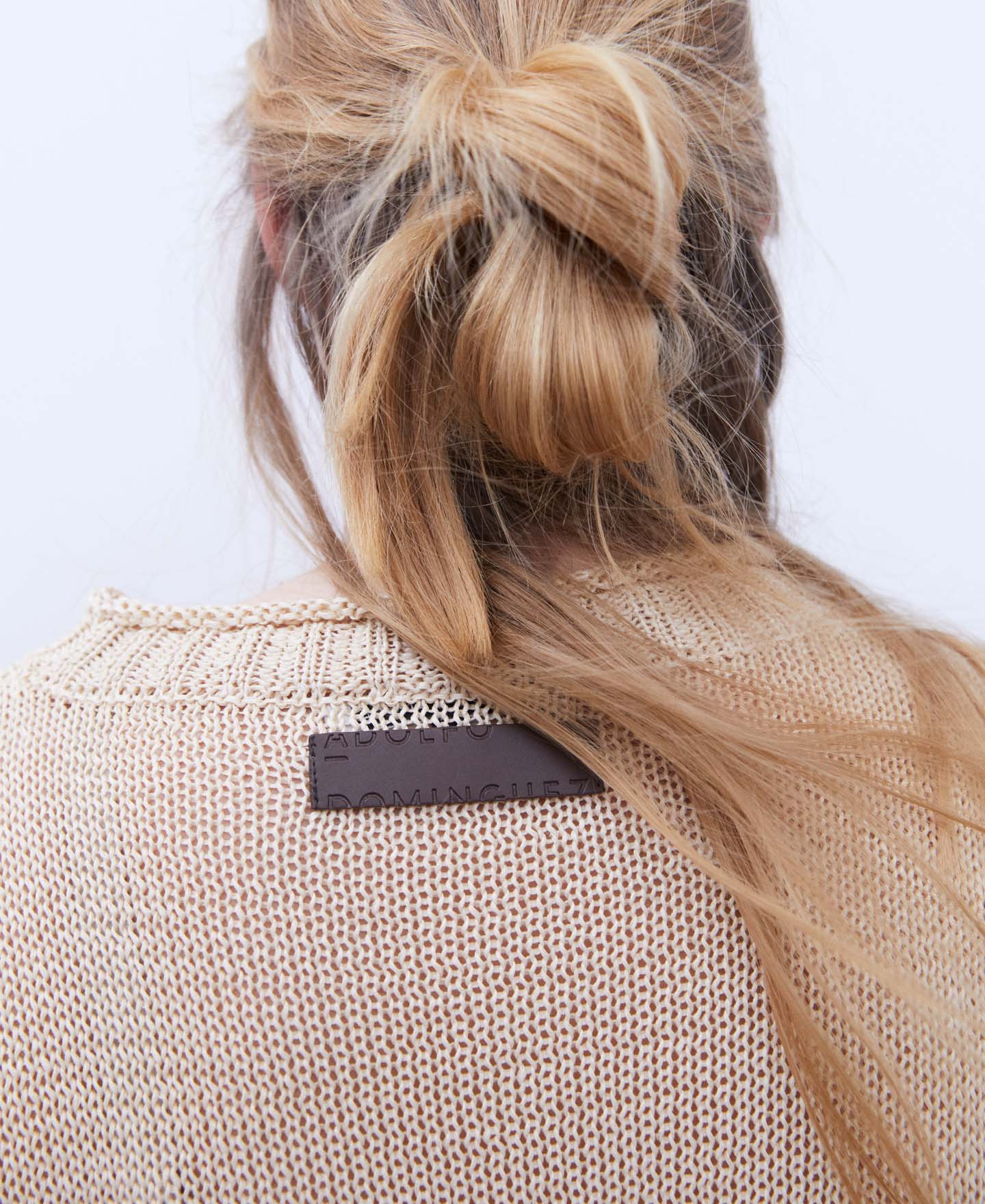 Knitted crop sweater image number 3
