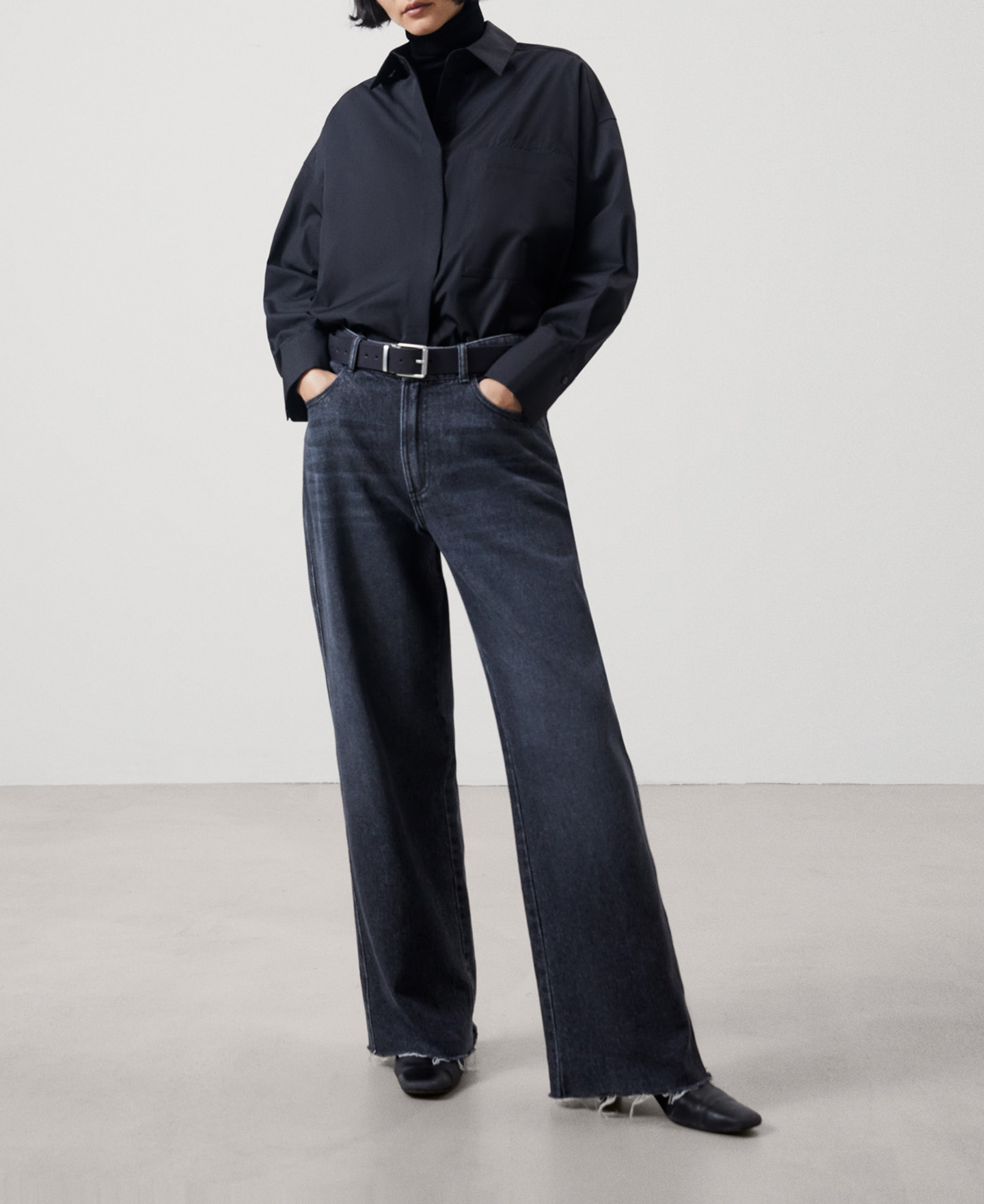 Cotton rounded volume shirt image number 1
