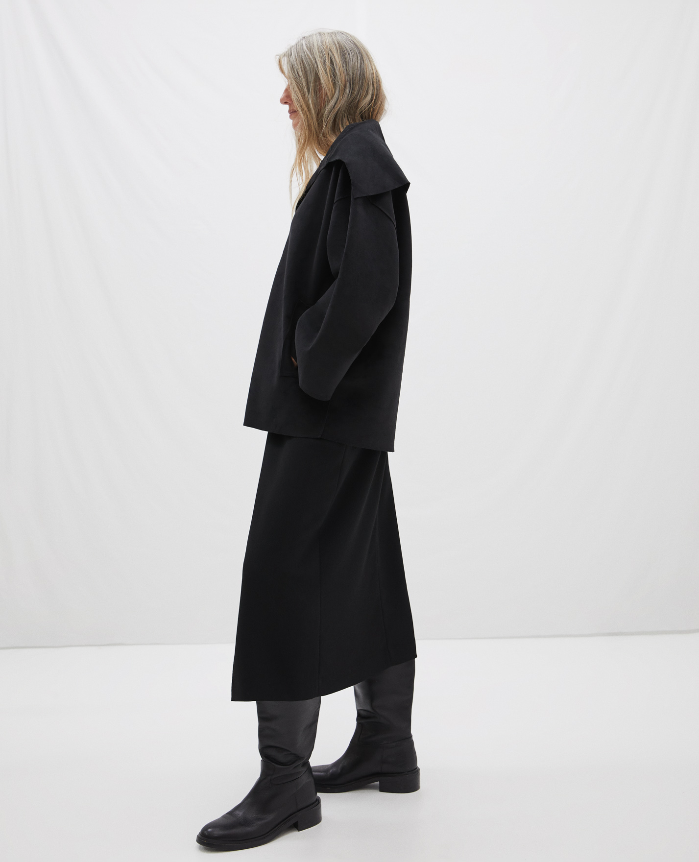Shawl collar sweater in faux suede image number 3