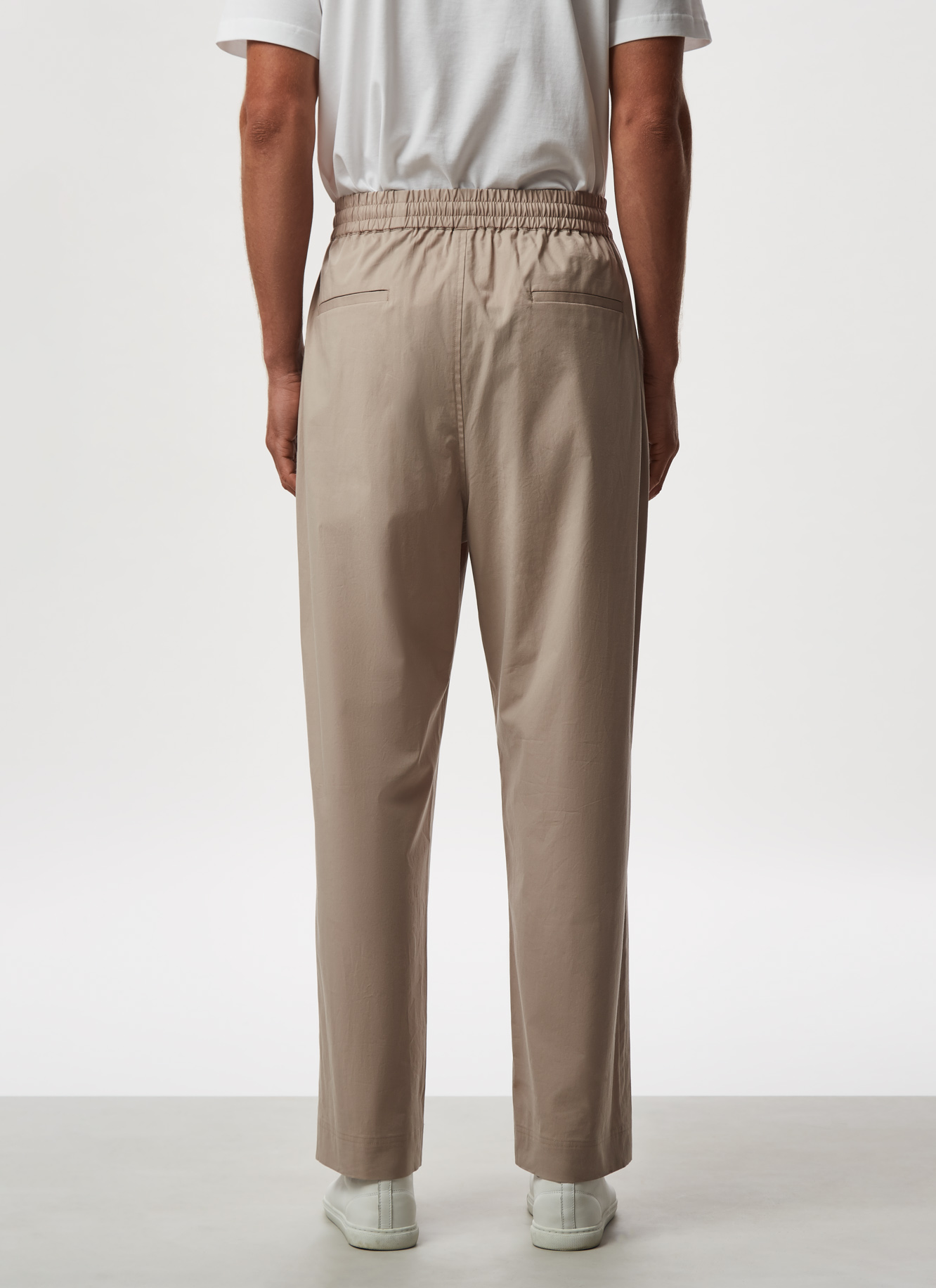 Elastic cotton jogger trousers image number 2