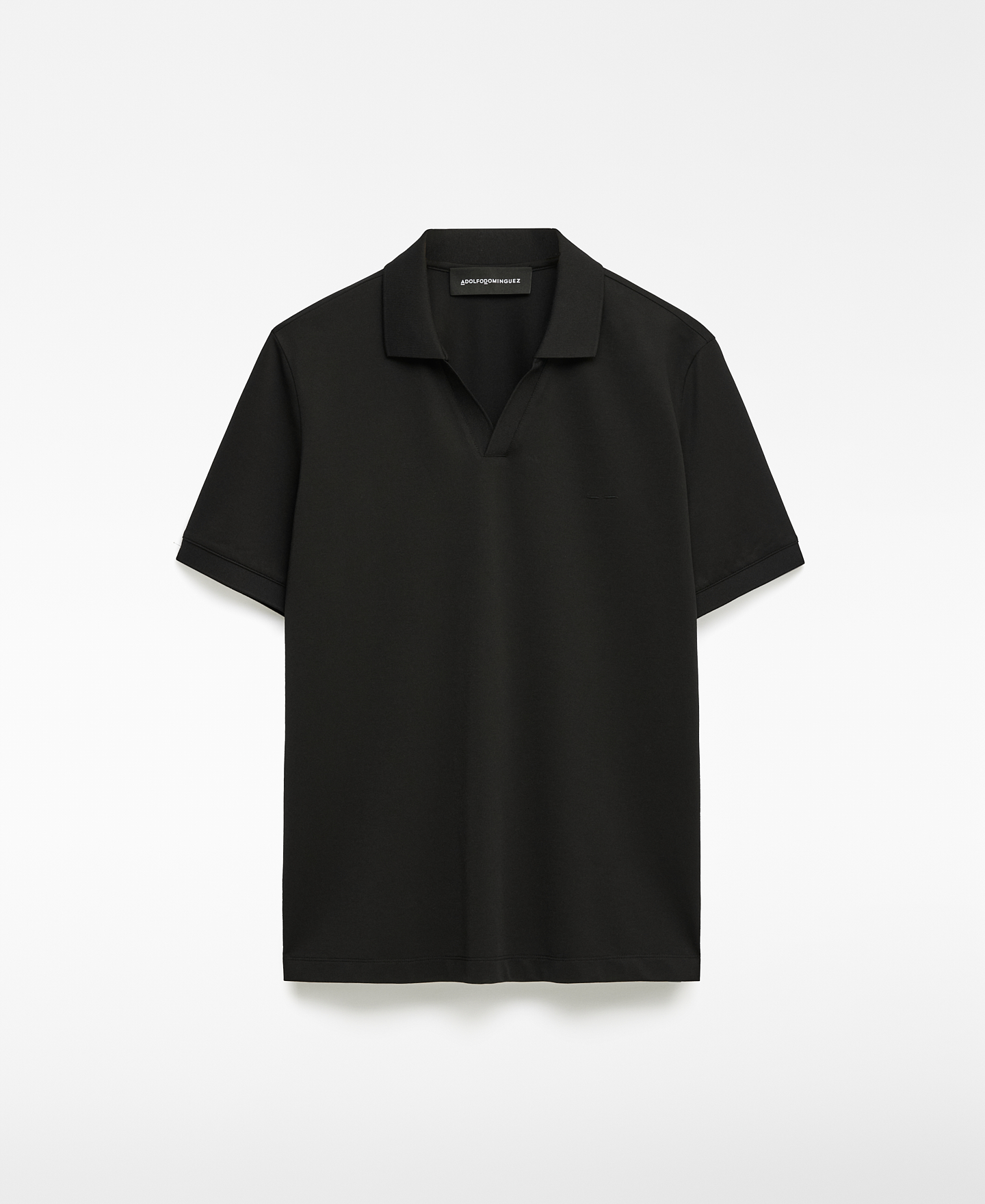 Polo regular fit cuello pico hombre image number 4