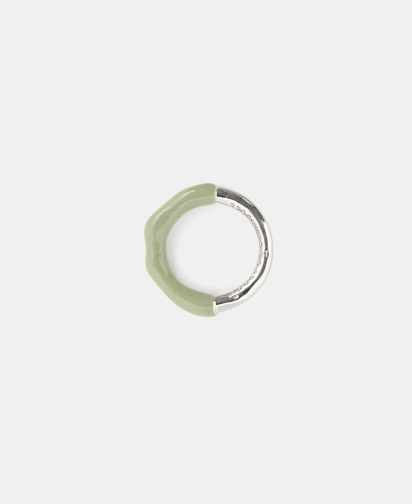 Circular resin and zinc ring image number 0
