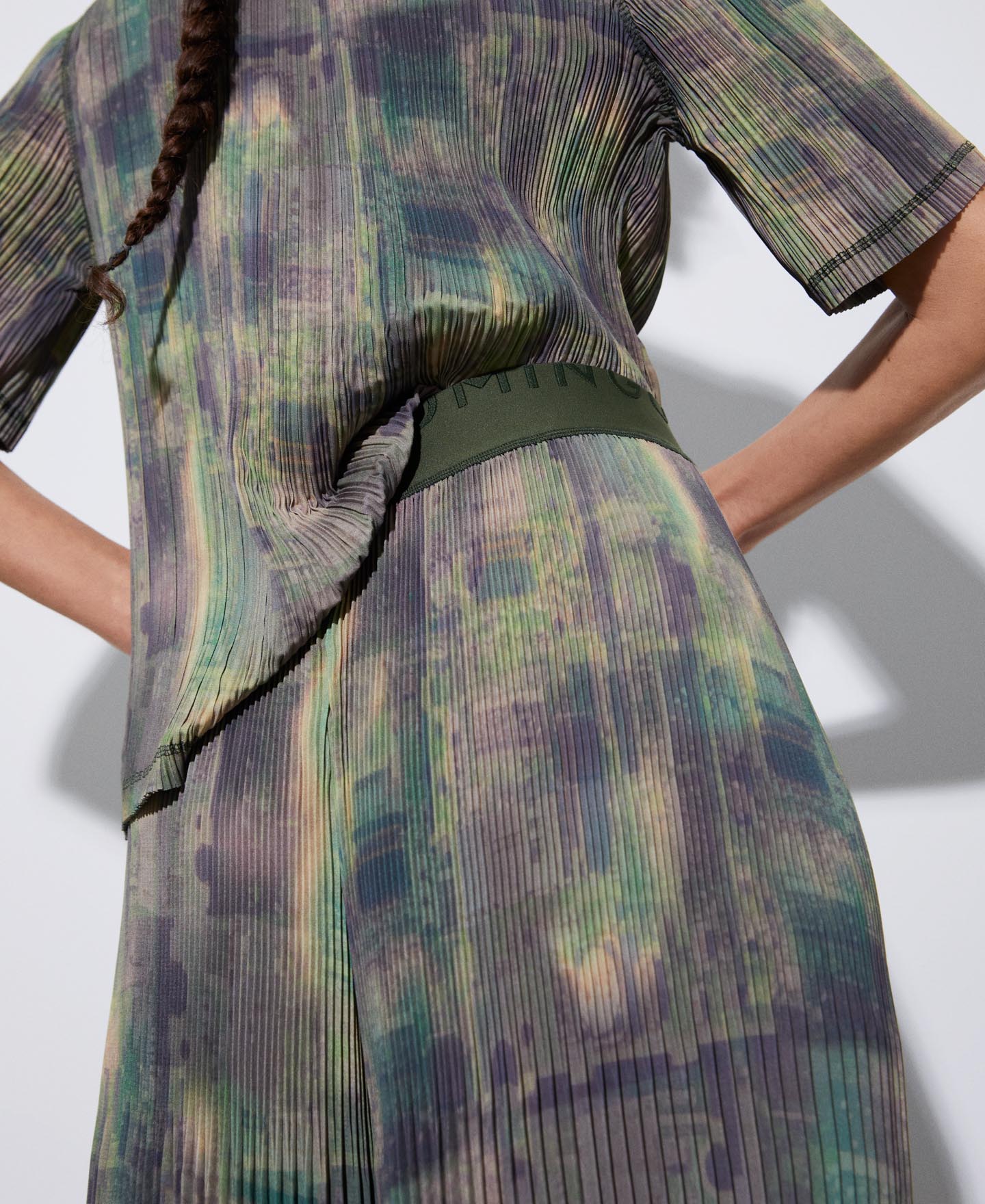 Recycled polyester crinkle trousers image number 3